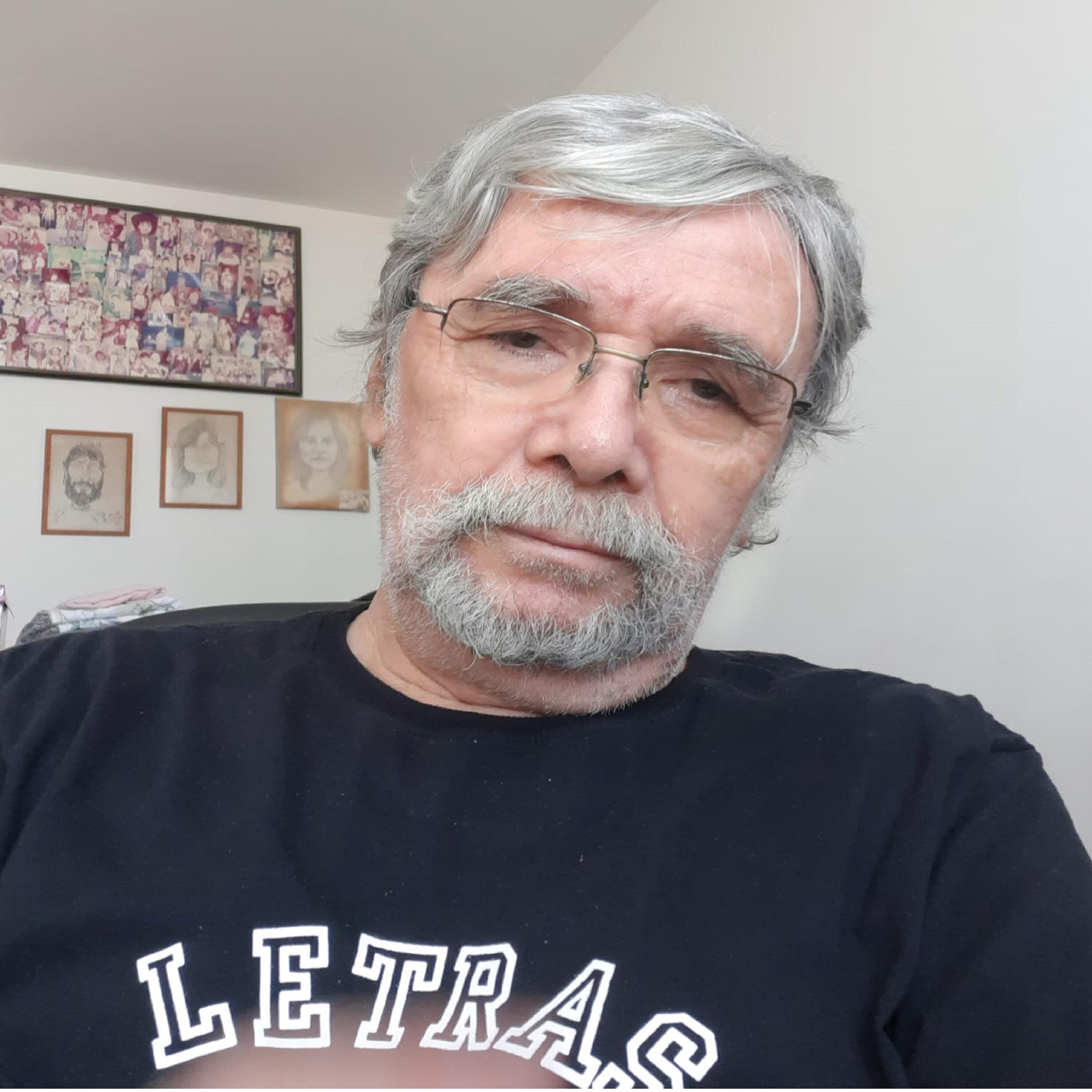 Релиз Manifiesto