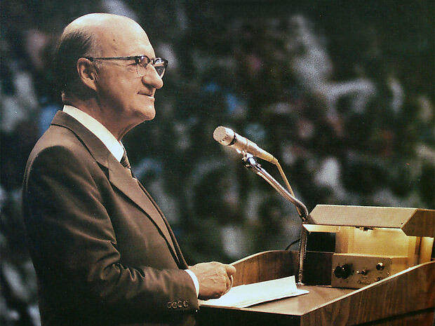 W. Cleon Skousen