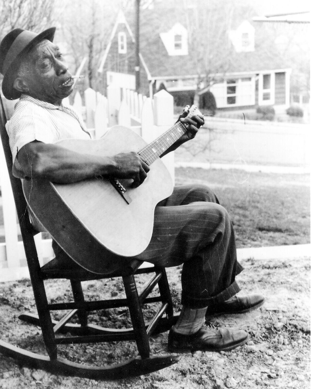 JOHN HURT