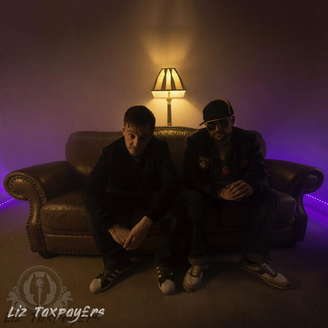 Релиз Liz Taxpay£rs