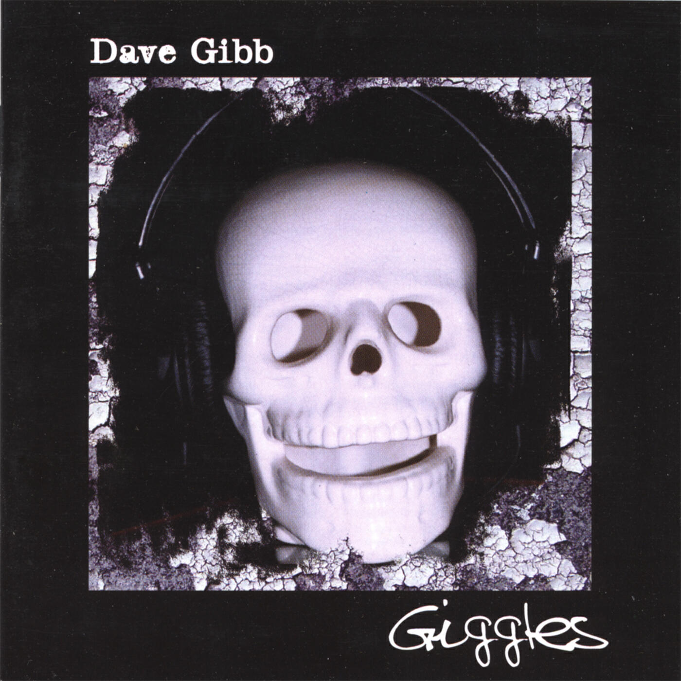 Релиз Giggles