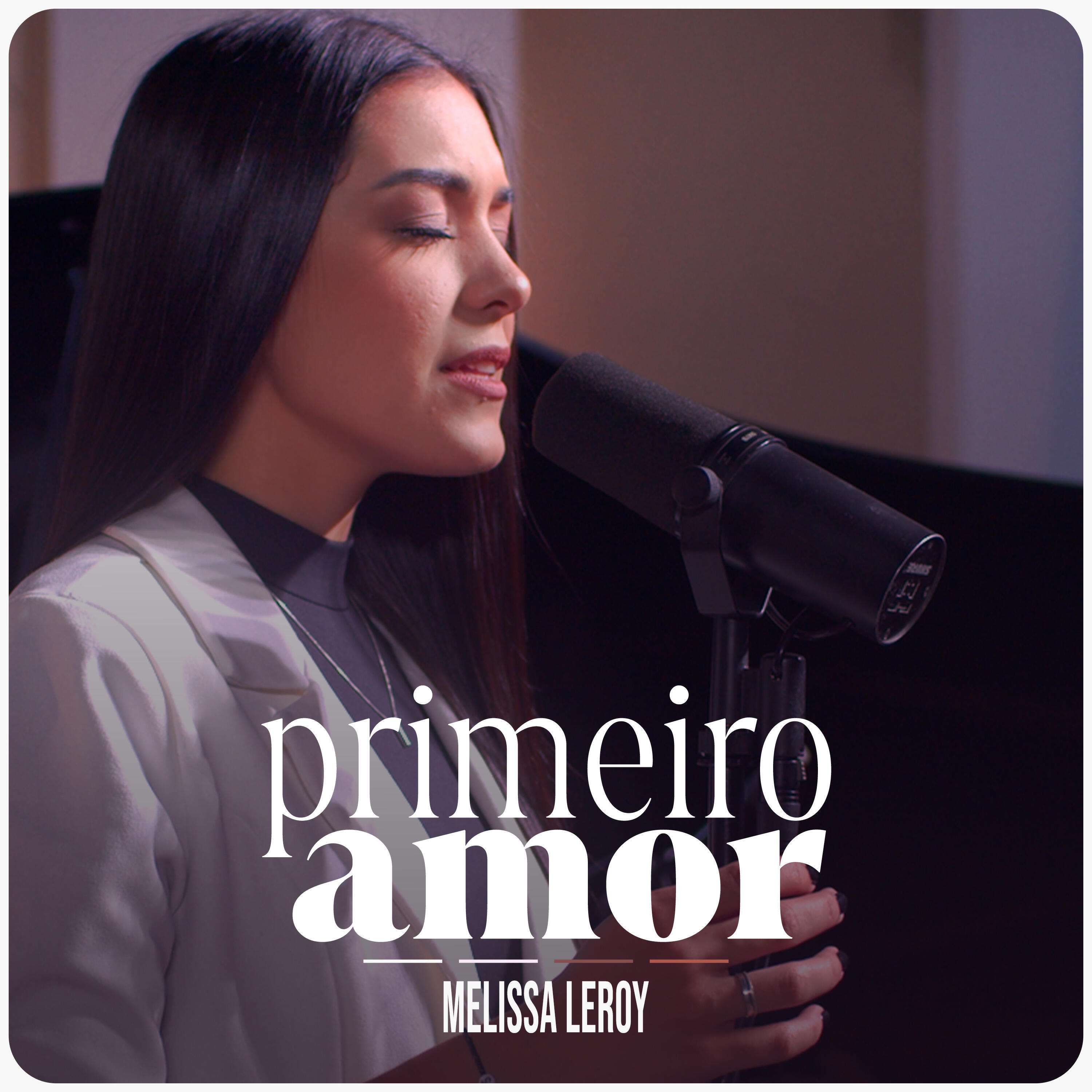 Релиз Primeiro Amor