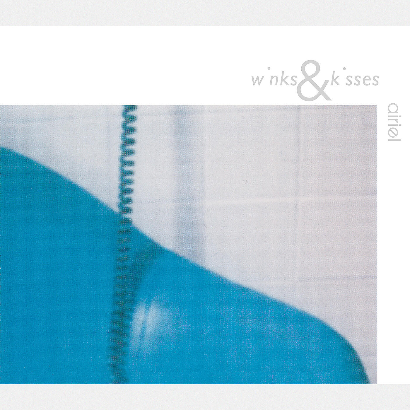 Релиз Winks & Kisses: Frosted