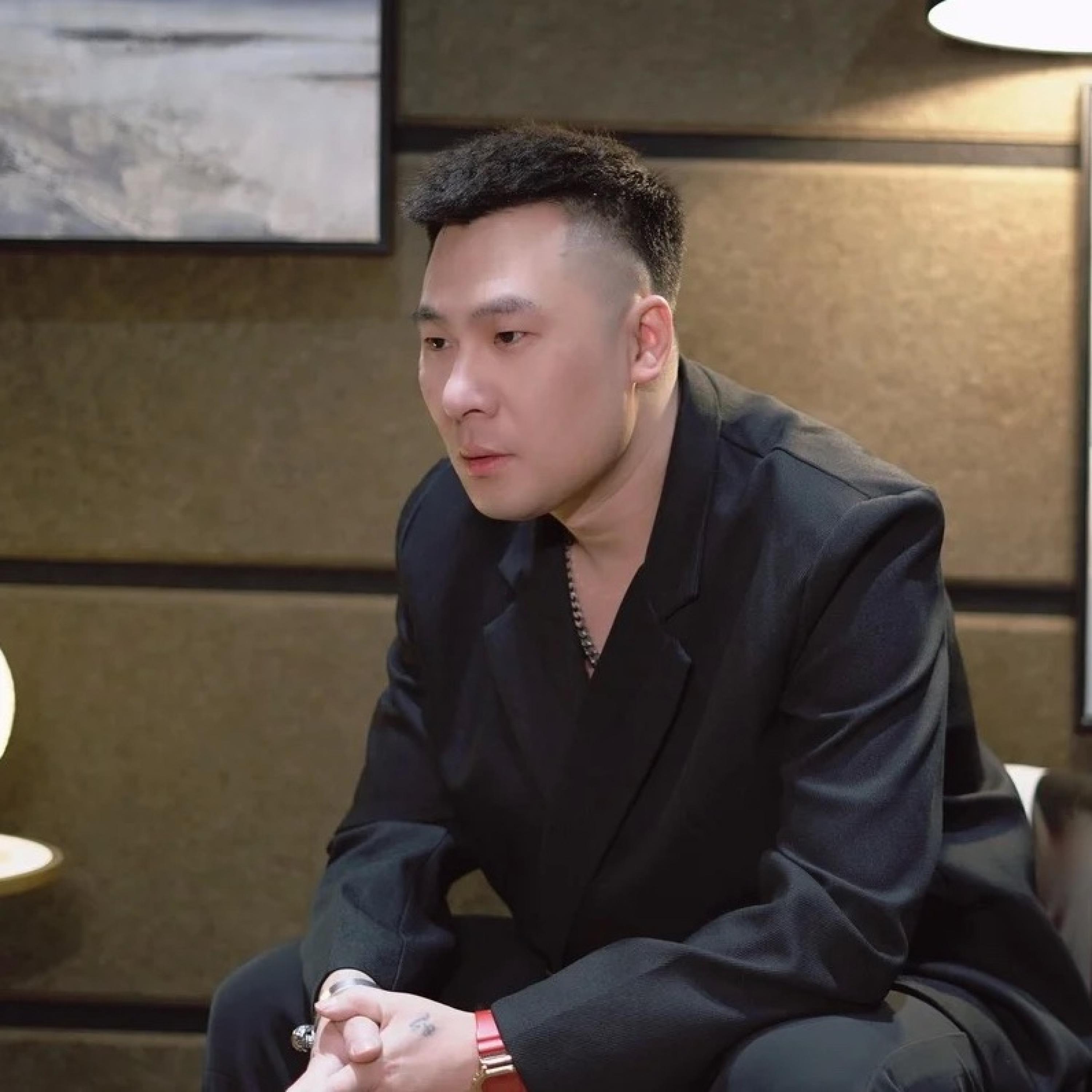 Релиз 上了年纪的男人