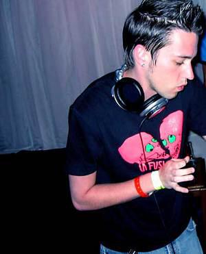 Deep Tone все песни в mp3