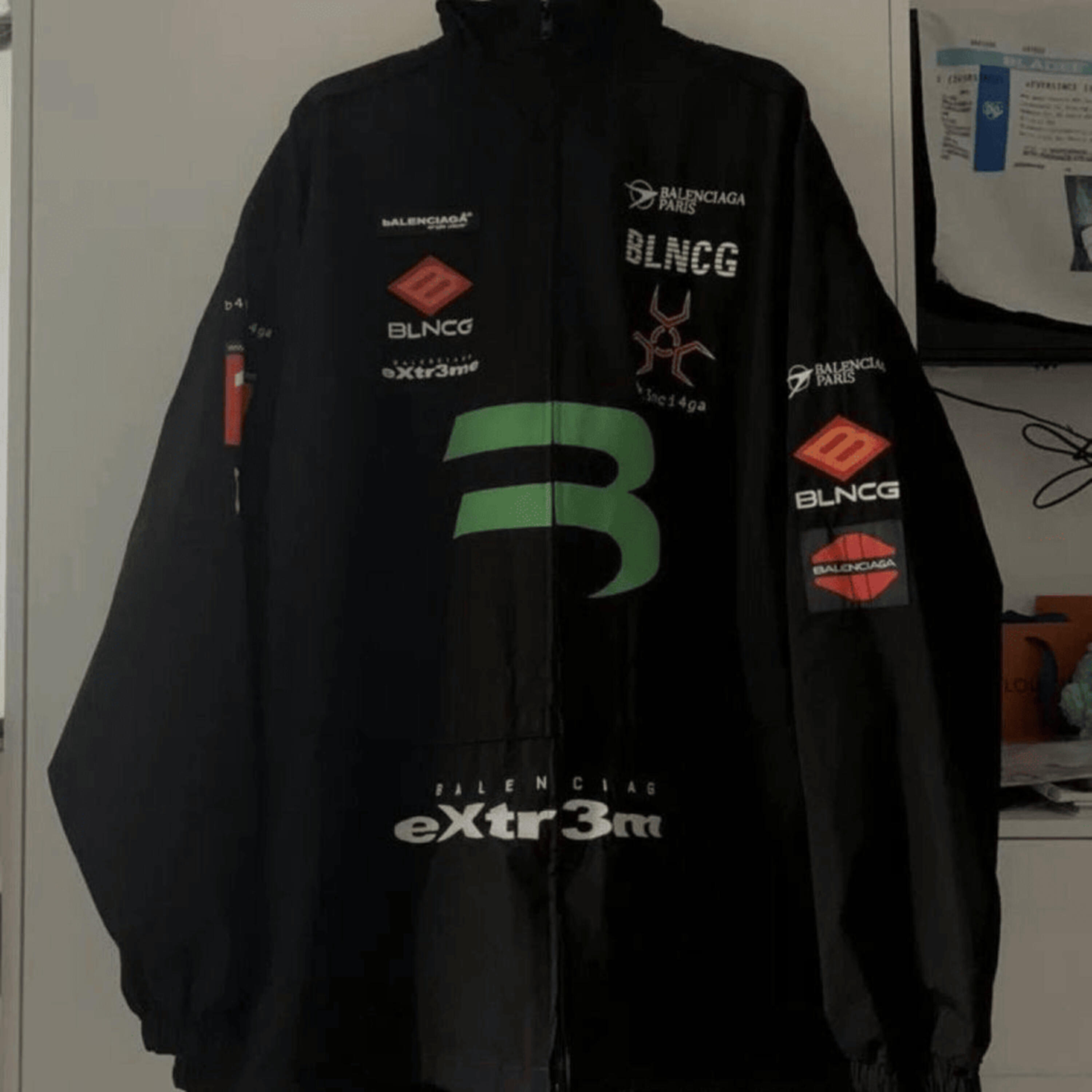 Релиз balenciaga