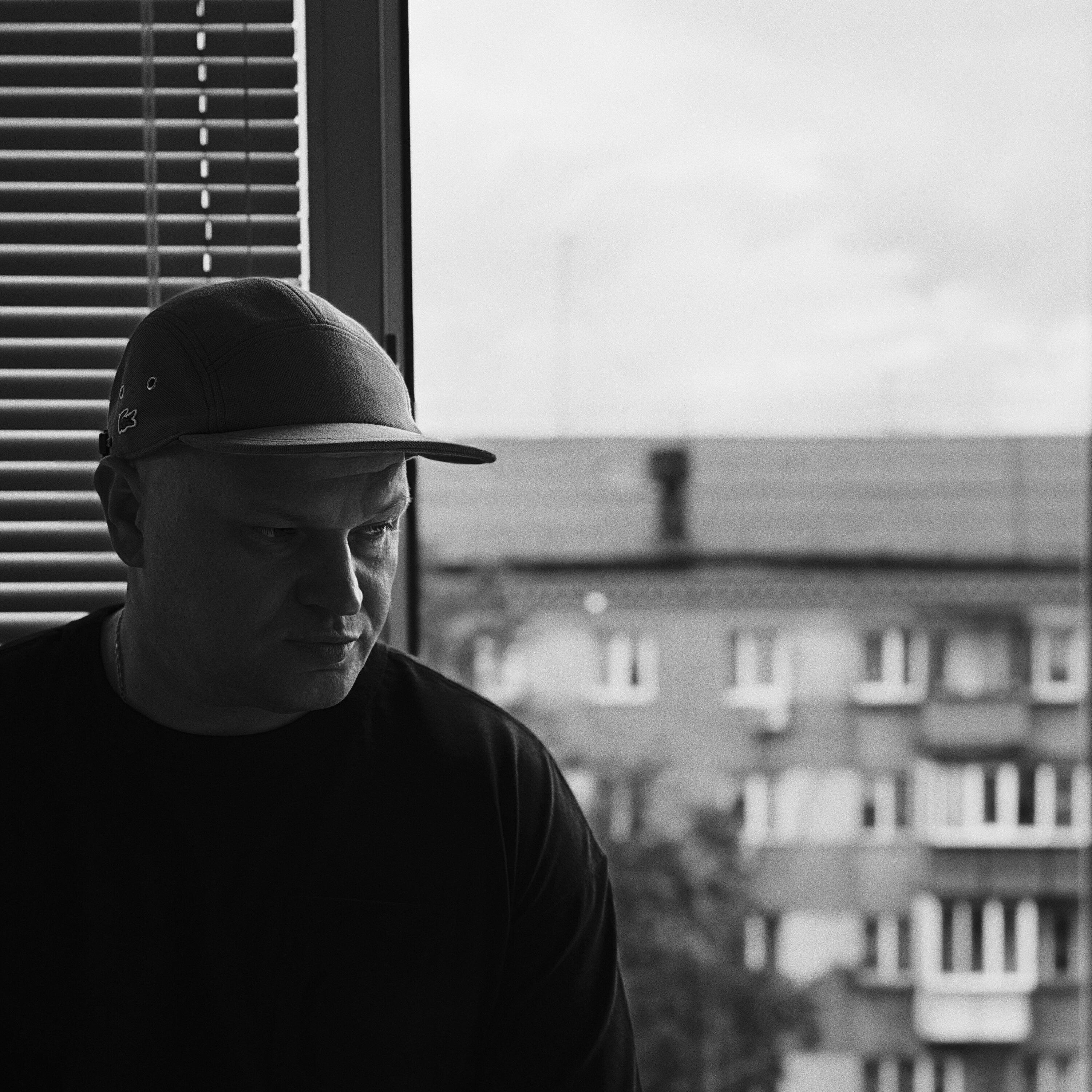 Релиз Легче не станет