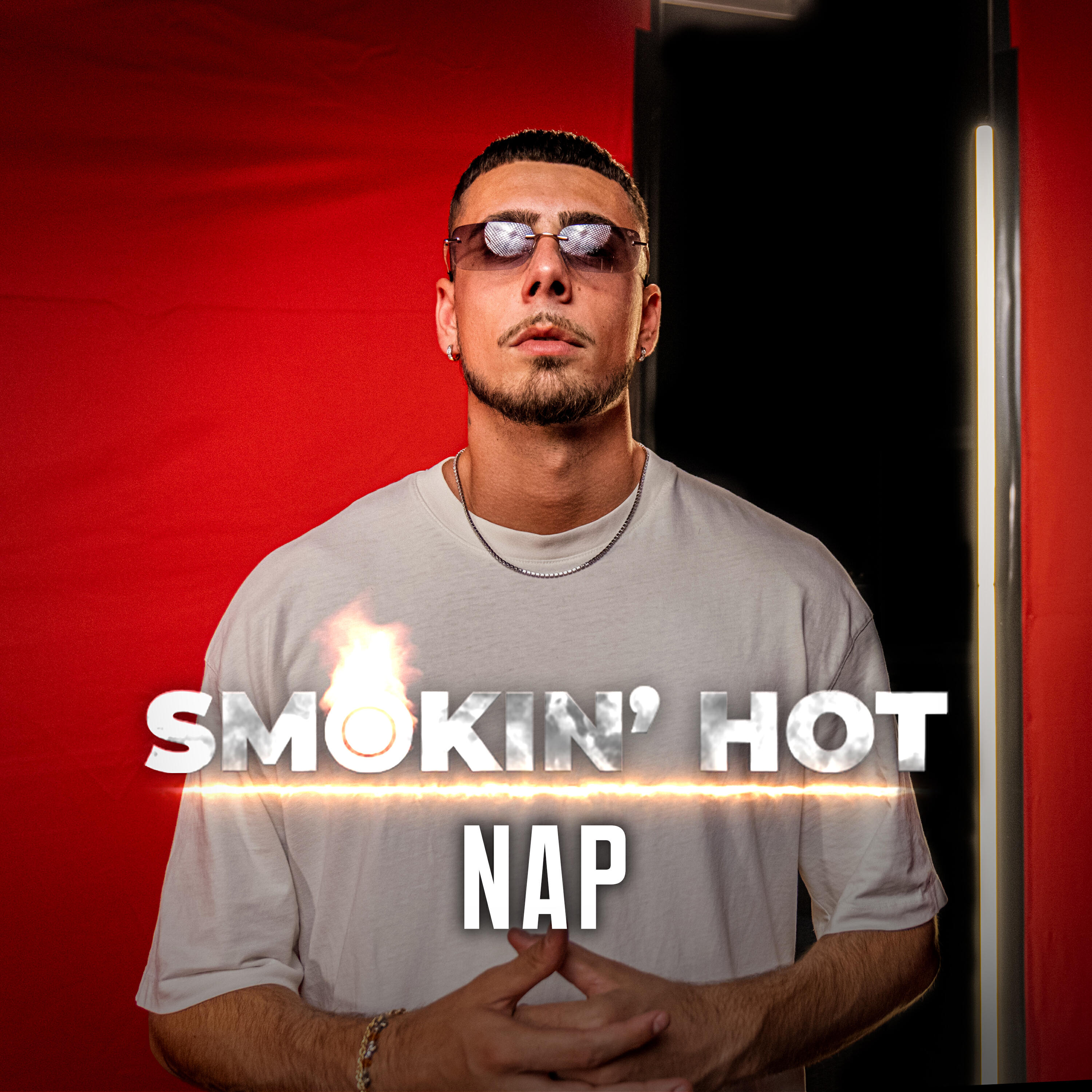 Релиз Smokin' Hot