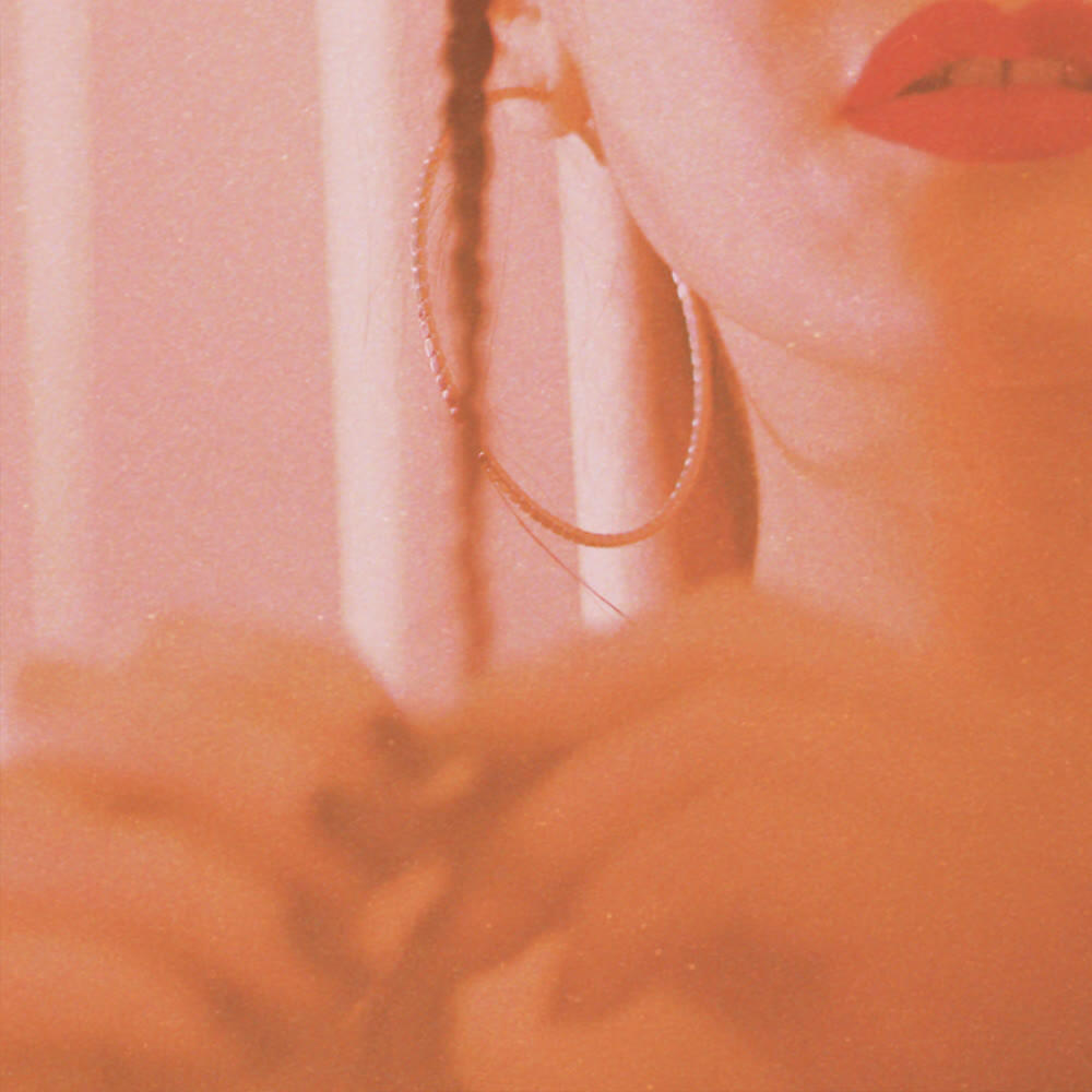 Релиз Amiga Mía