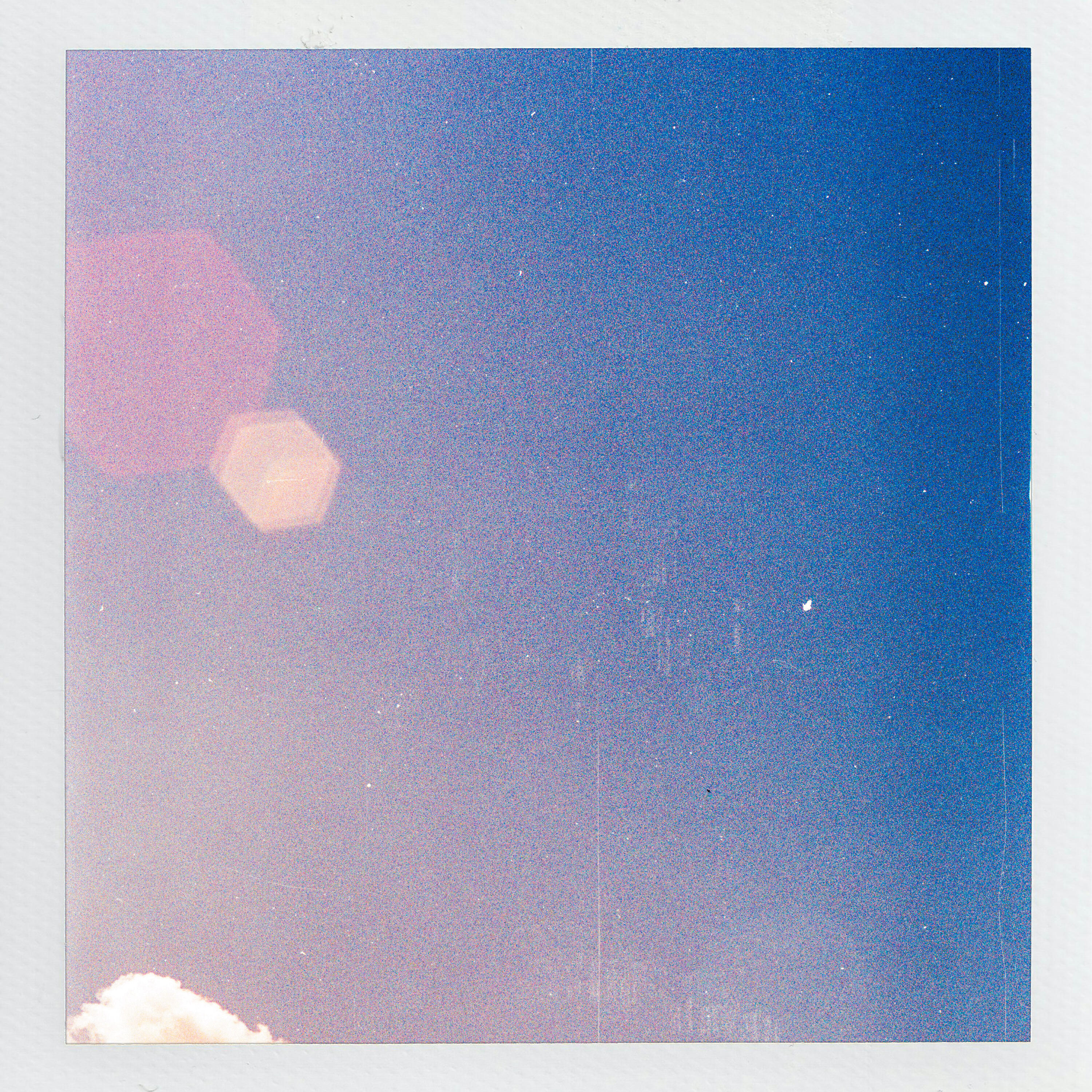 Релиз Polaroid Skies