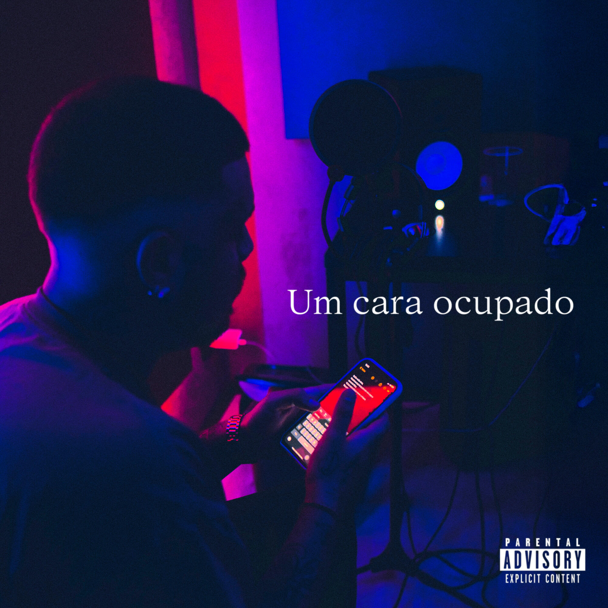 Релиз Um cara ocupado