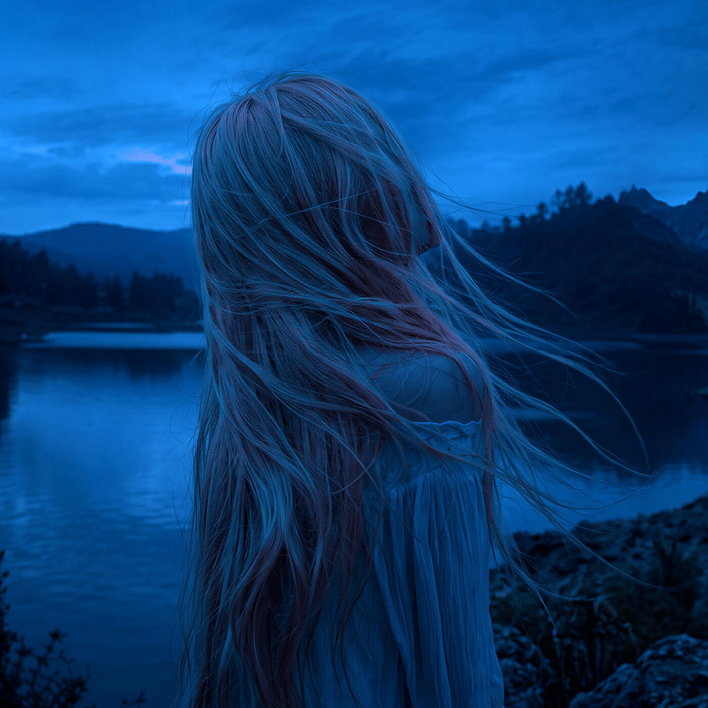 Релиз A Stranger