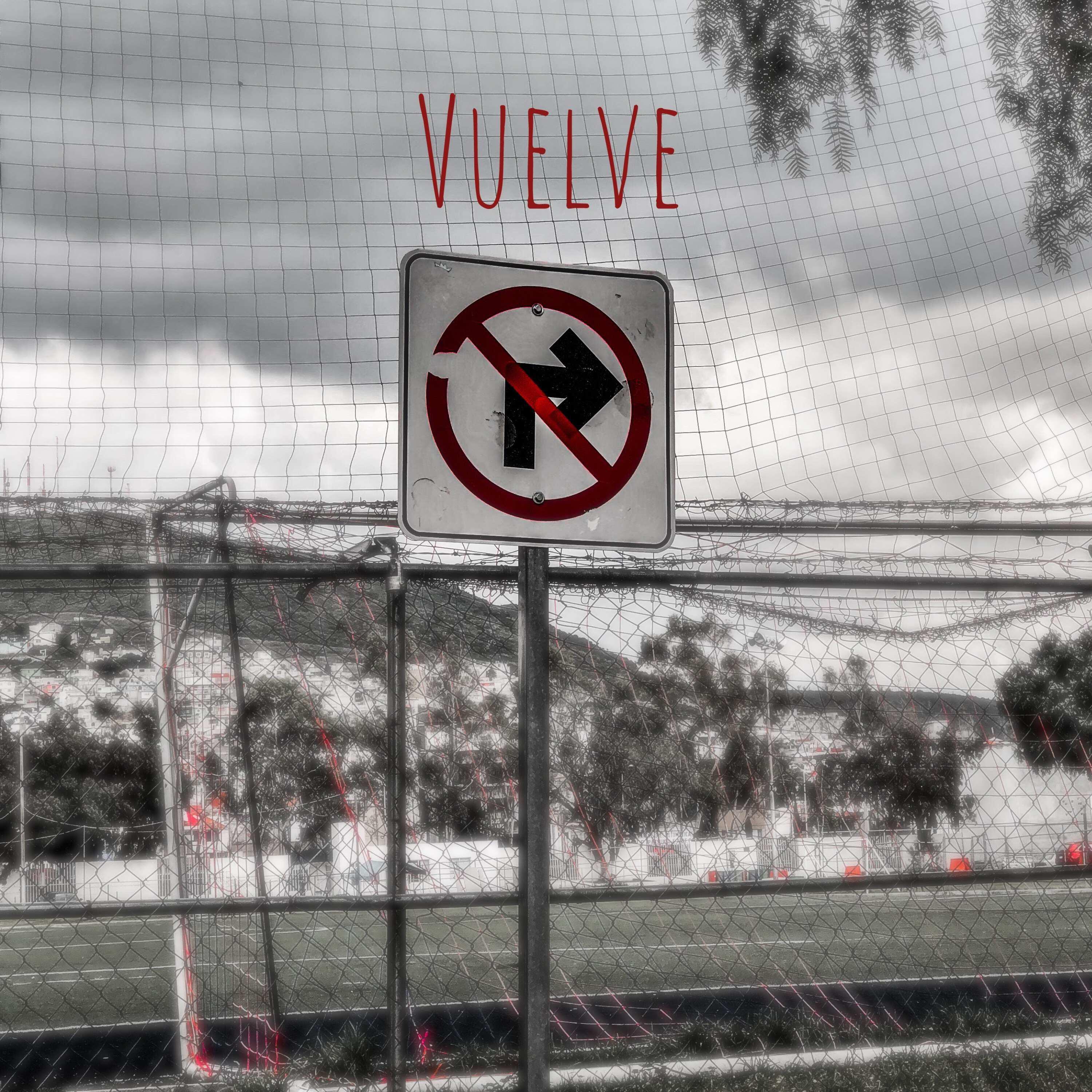 Релиз Vuelve