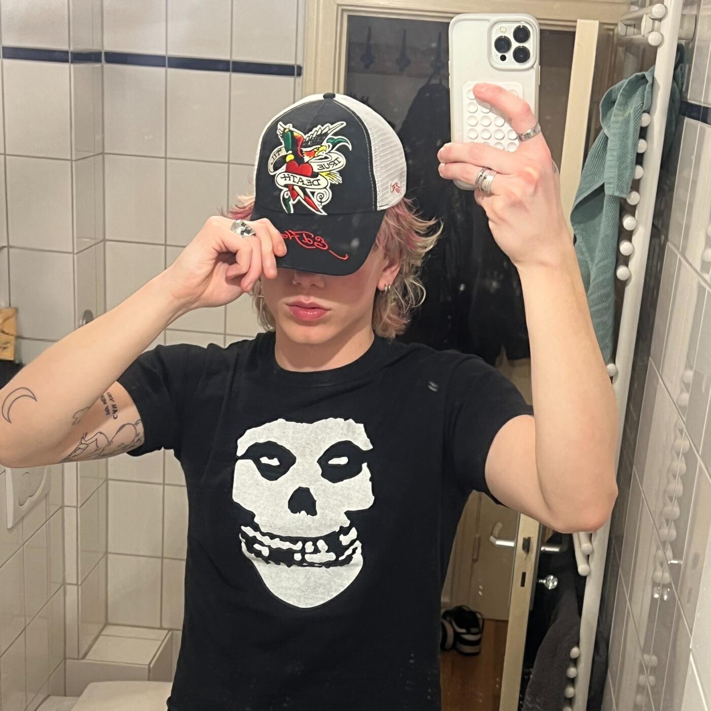 Релиз ROCKSTAR