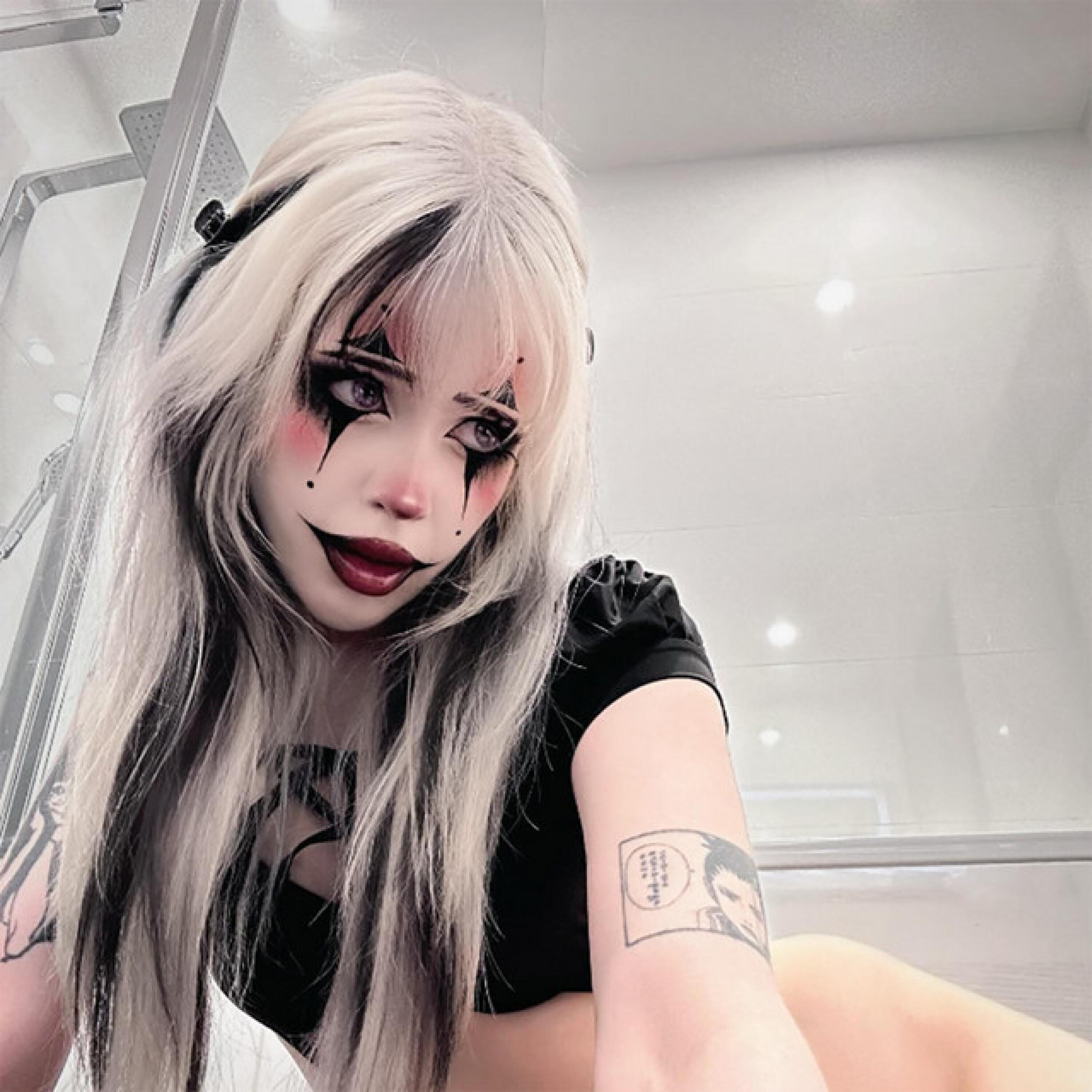 Релиз RIP MY HEART OUT