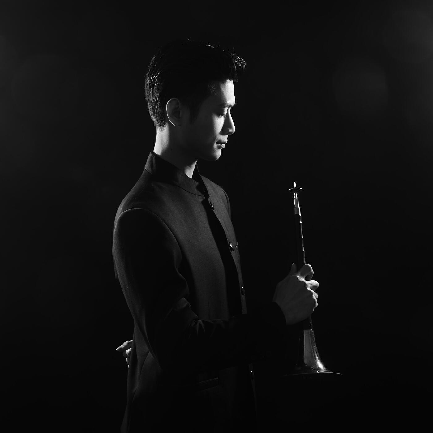 Suona Hoang Oanh