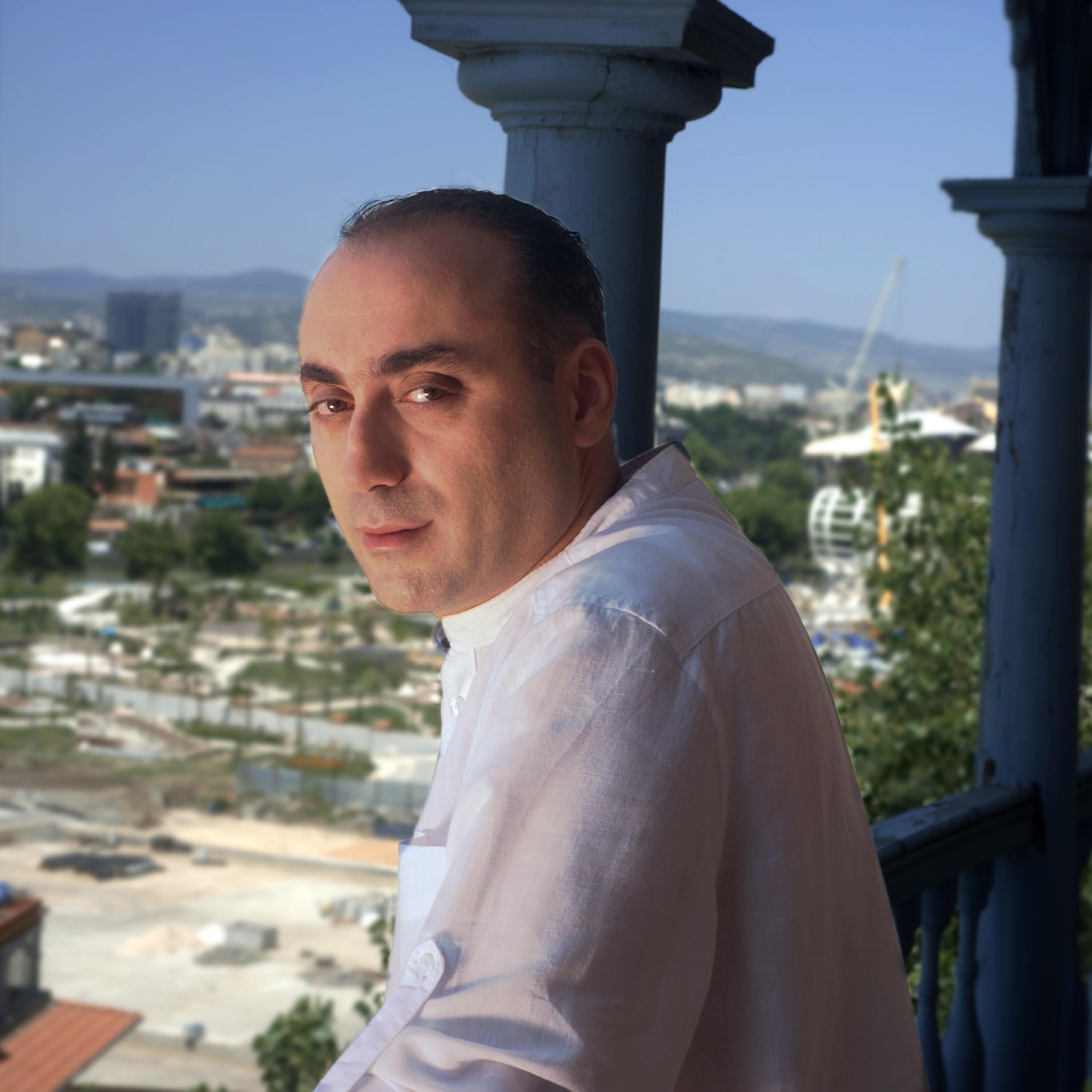 მურმან ჯინორია