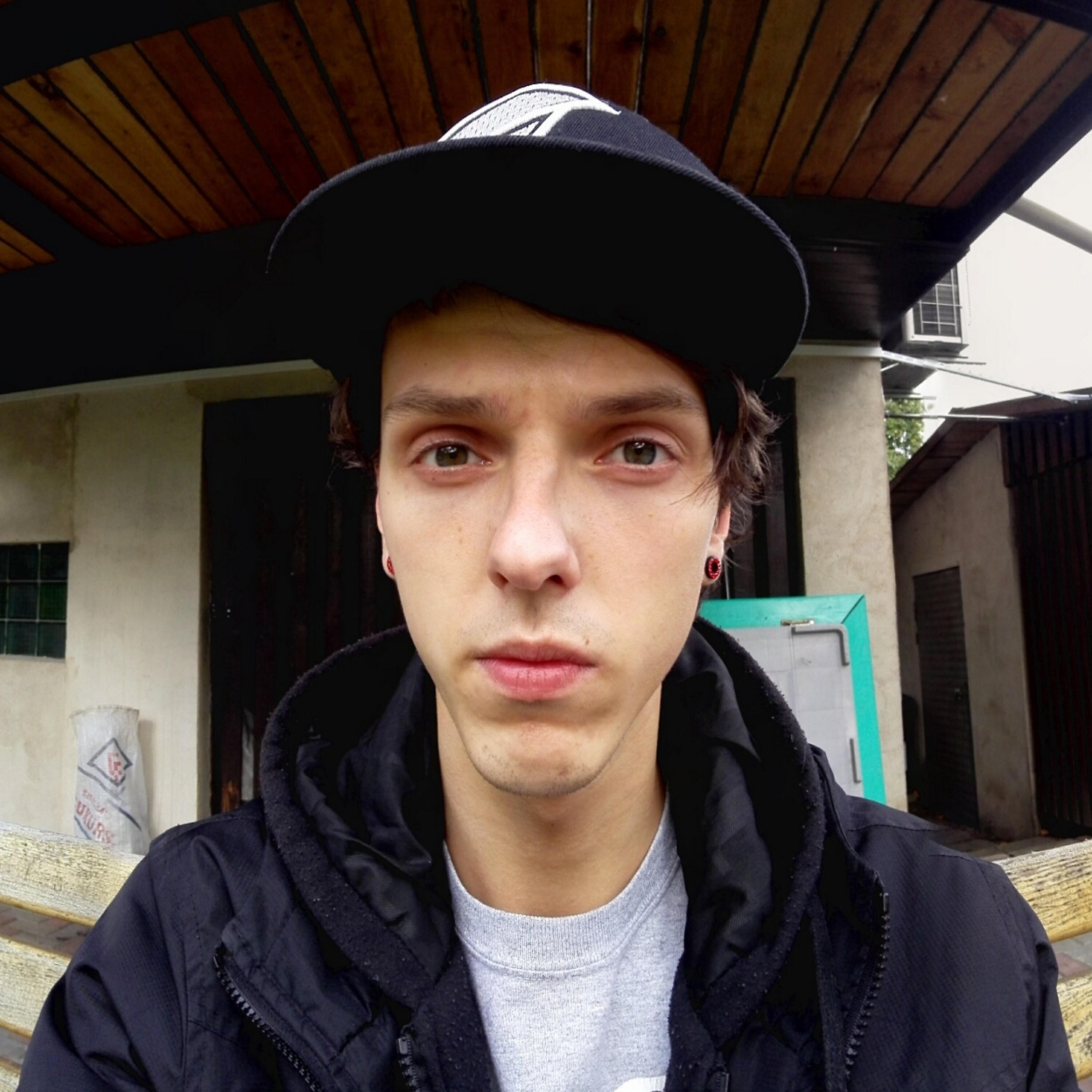 Релиз Laimīgā luga