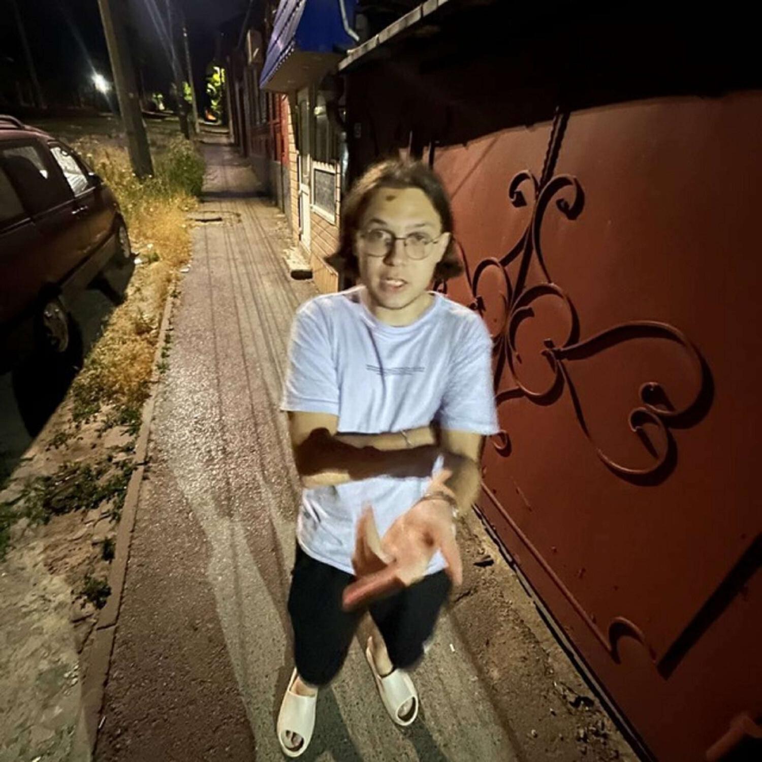 Релиз Снова один