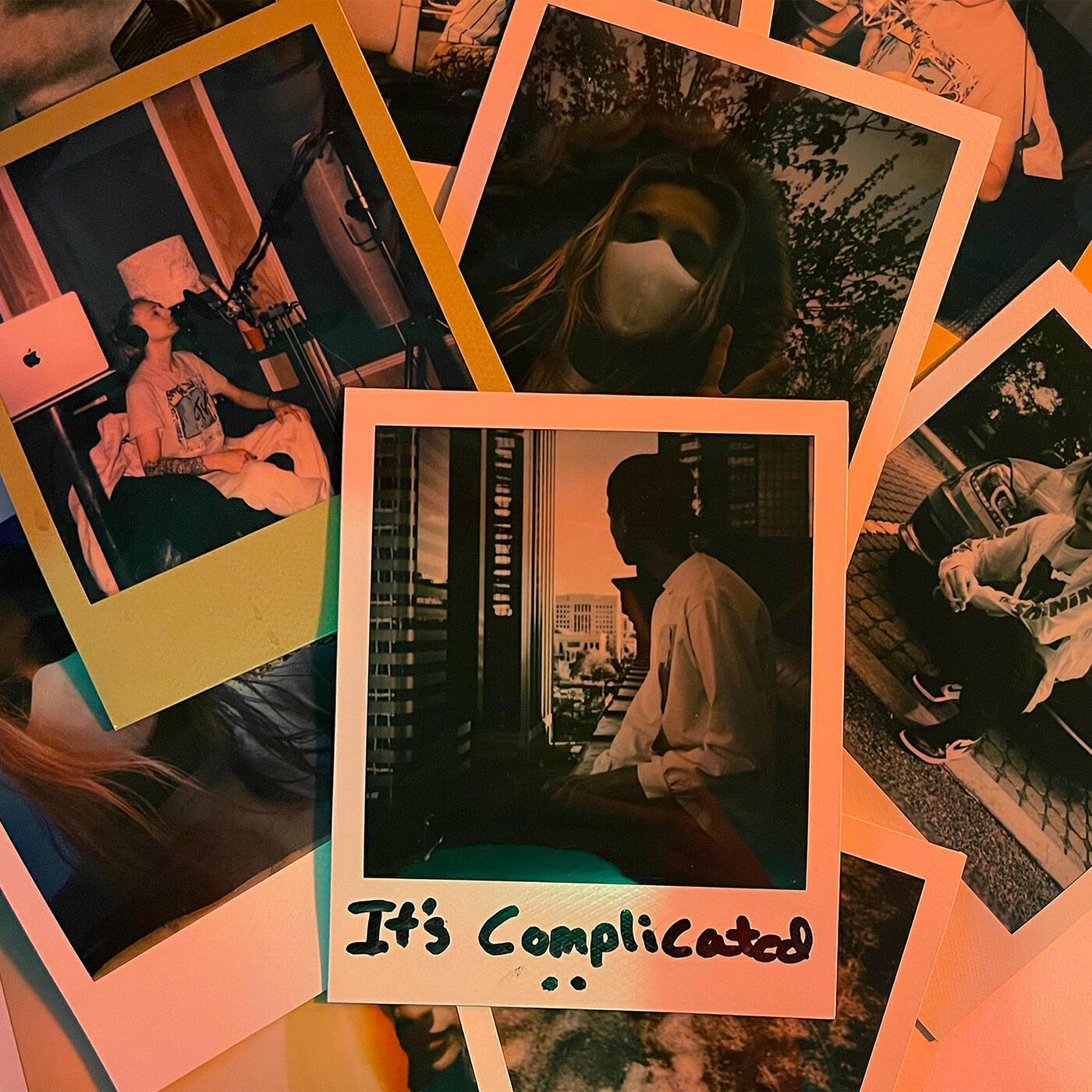 Релиз It's Complicated ..