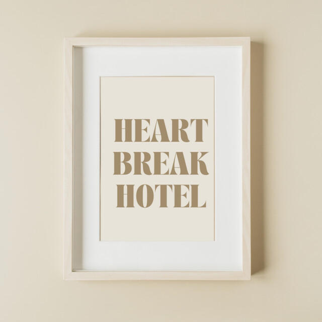Релиз Heartbreak Hotel