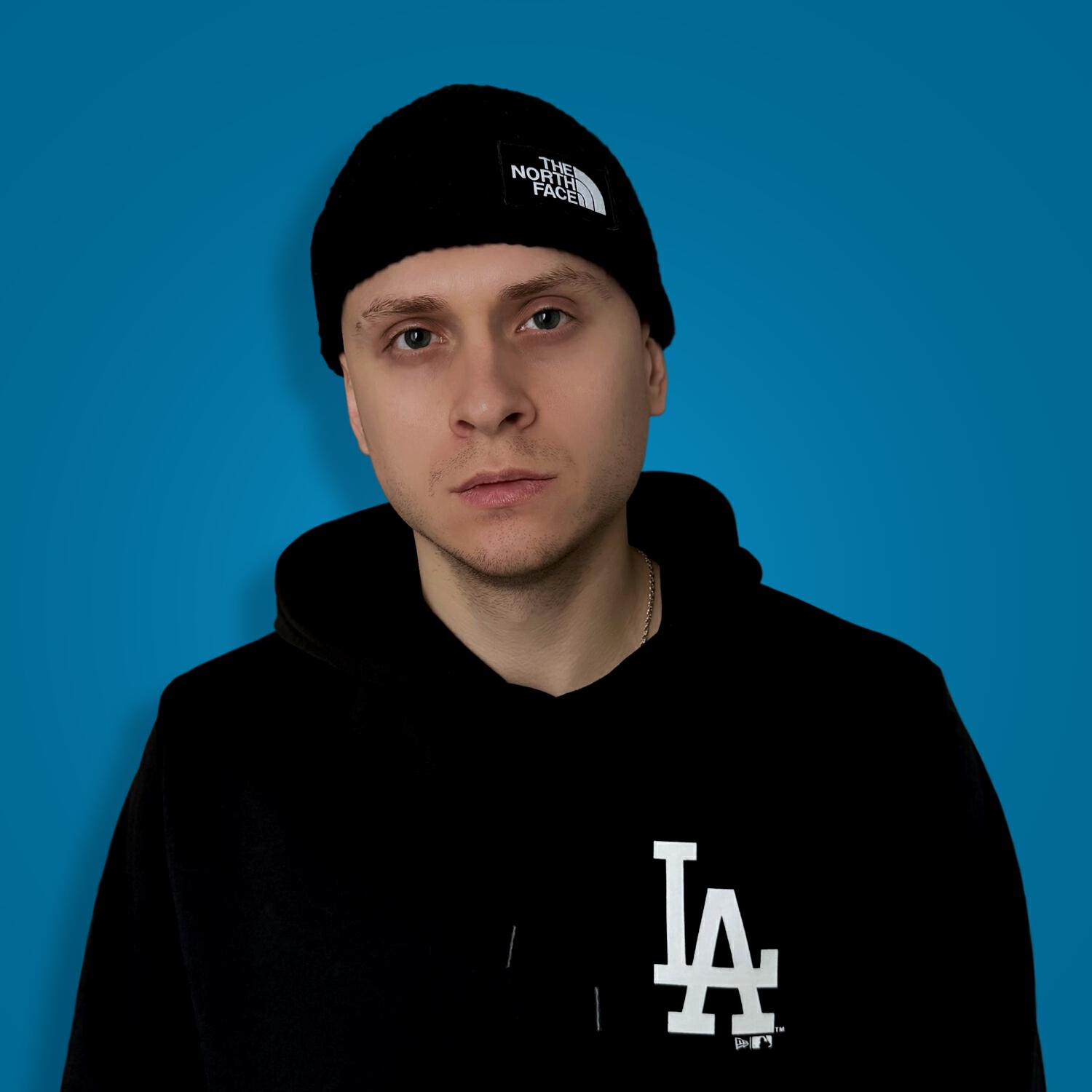 Никита Фэнт