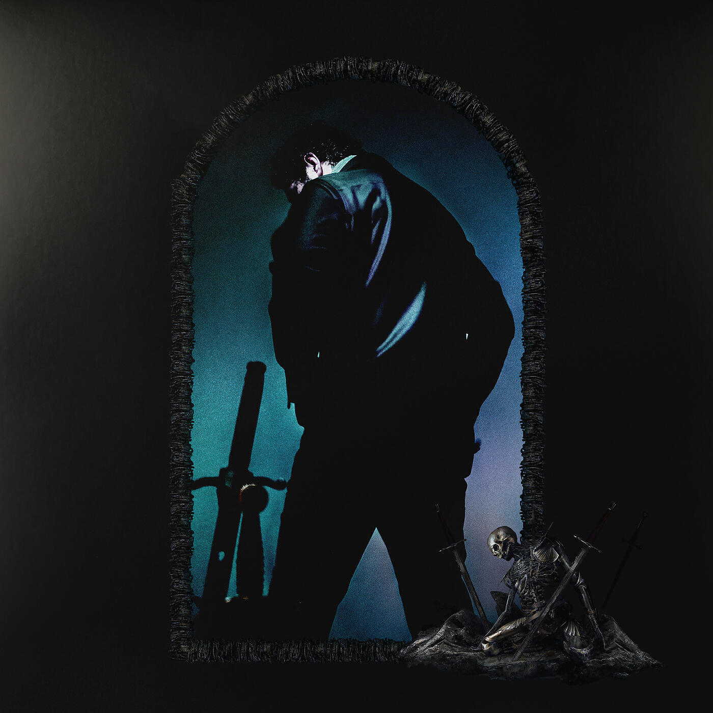 Релиз Hollywood's Bleeding