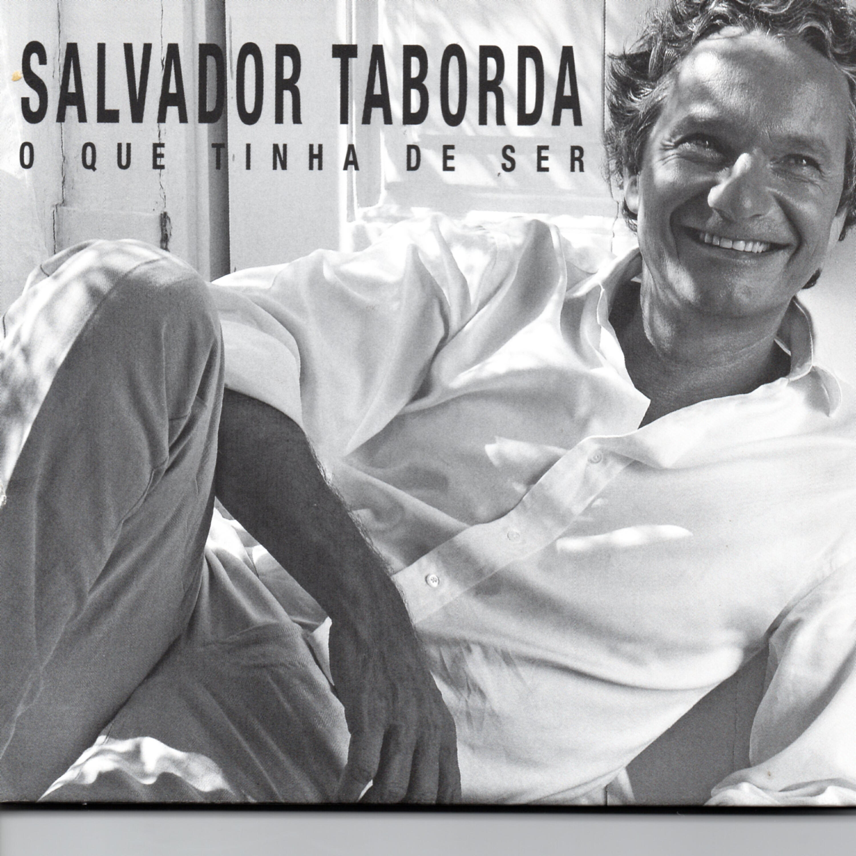 Релиз O Que Tinha de Ser
