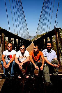 Los Dorados