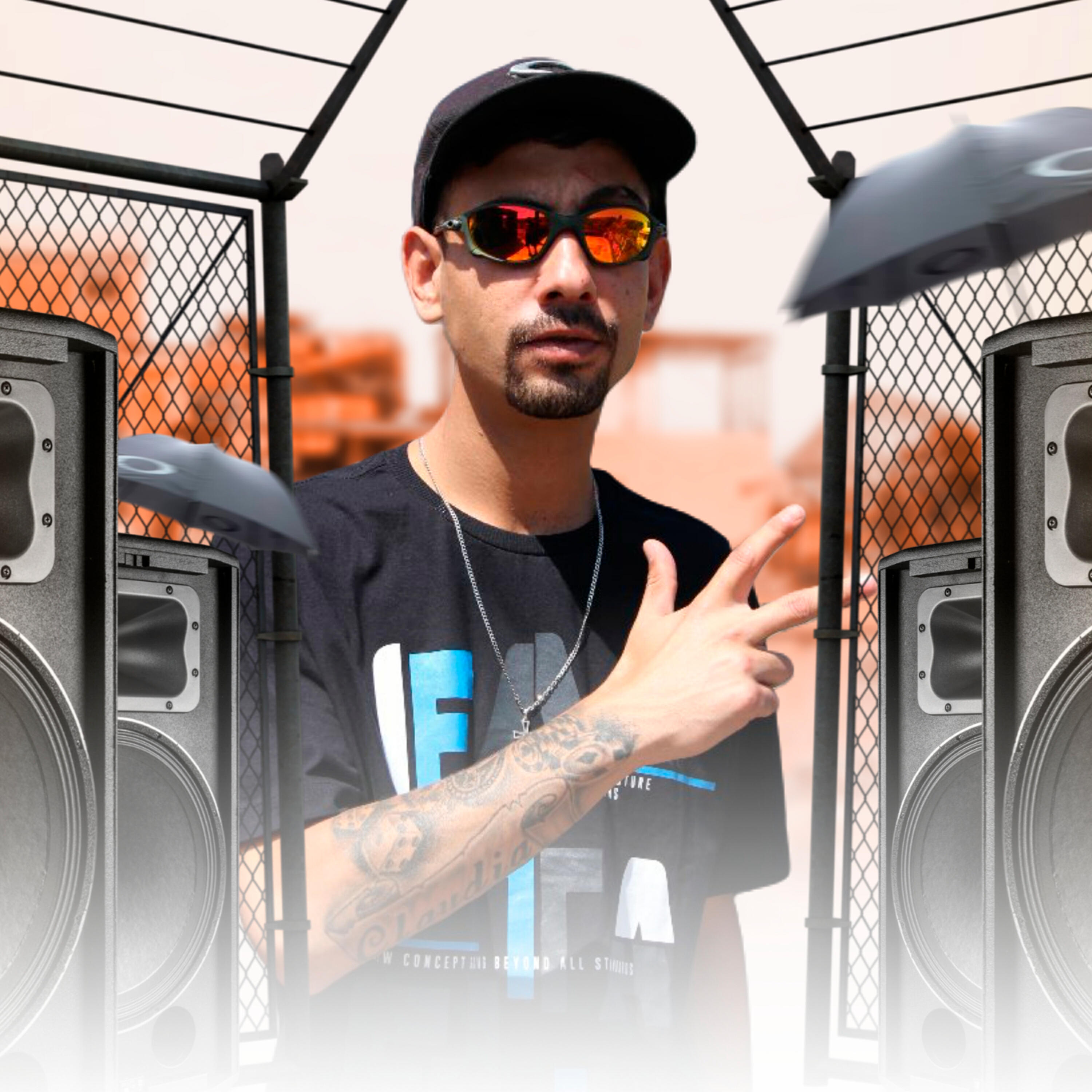 Скачать песню MC Vitão da vm, DJ Klebão - Casa de Laureta бесплатно в MP3 для Android и iOS