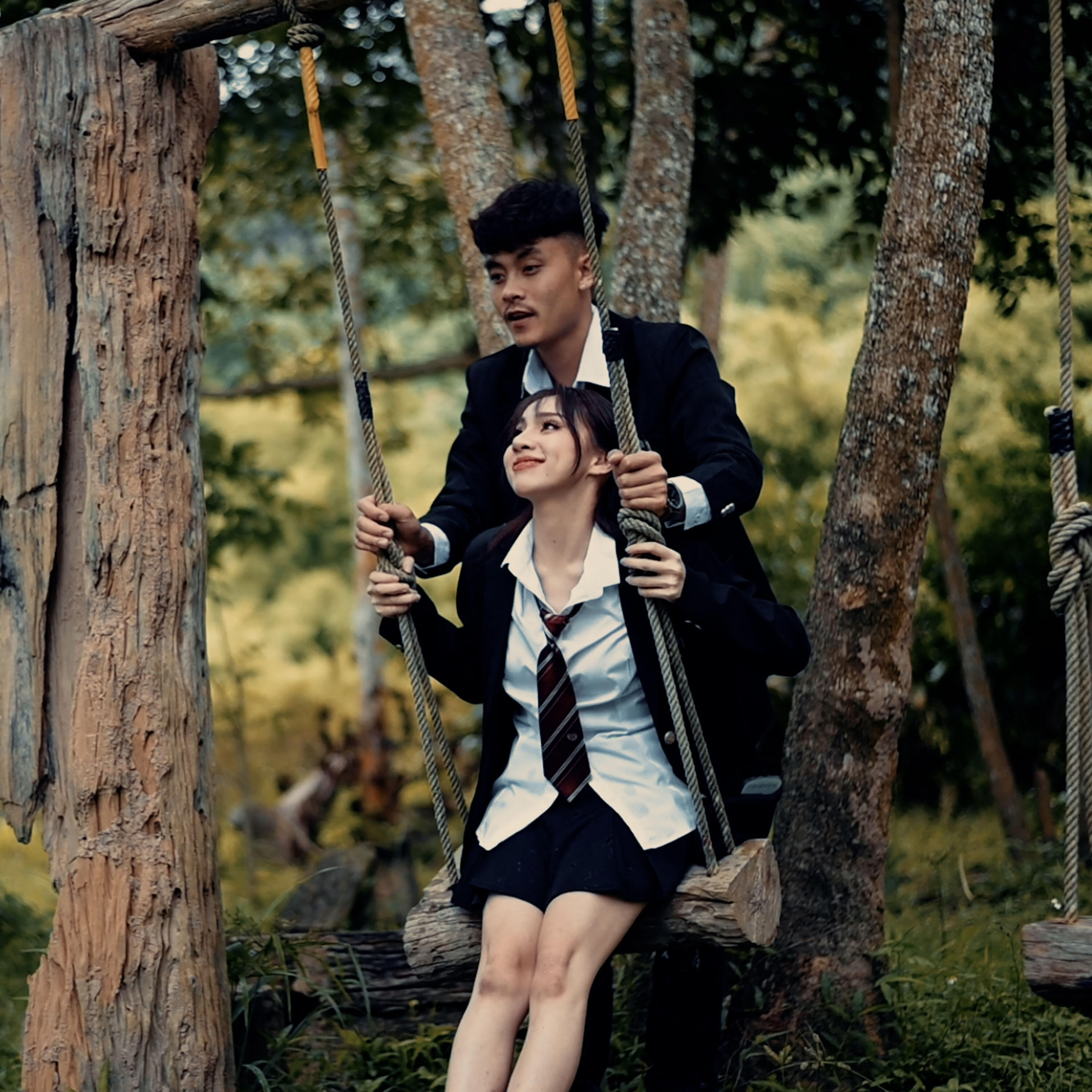 Lala - ເຮົາເປັນຫຍັງກັນ