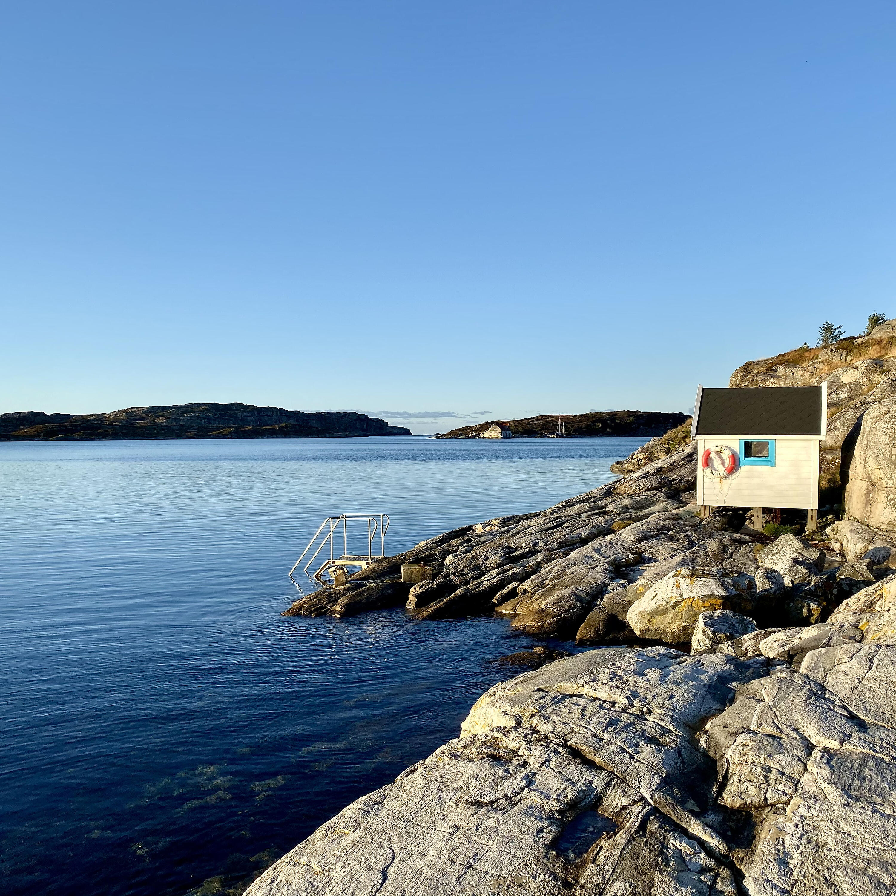 Релиз Vest mot havet