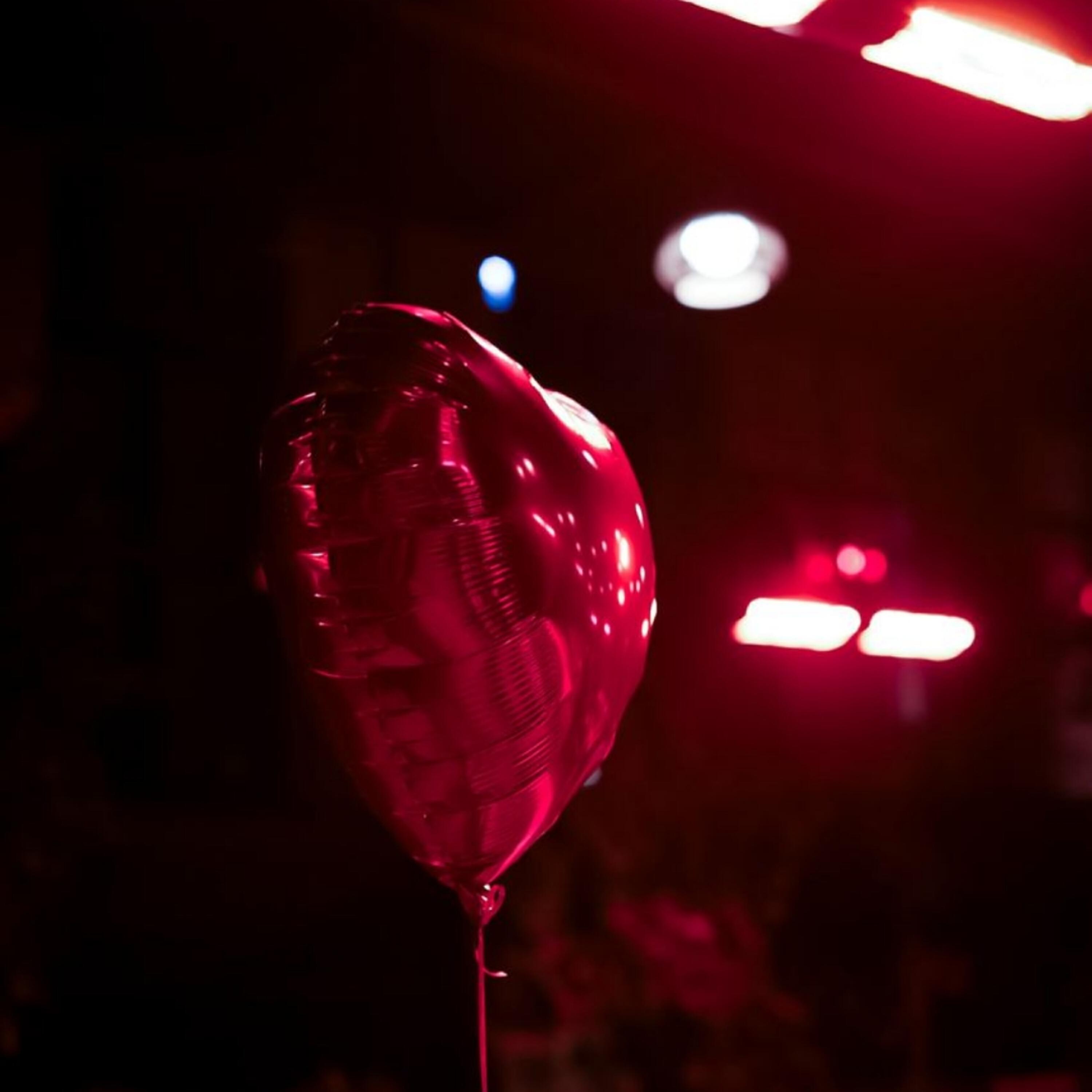 Релиз Alone