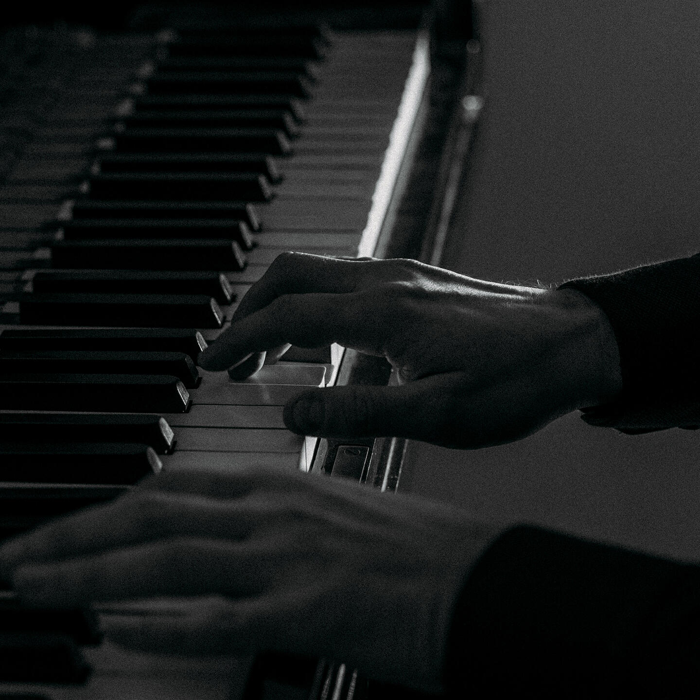 Релиз Schumann: Fantasiestücke, Op. 12: No. 2, Aufschwung