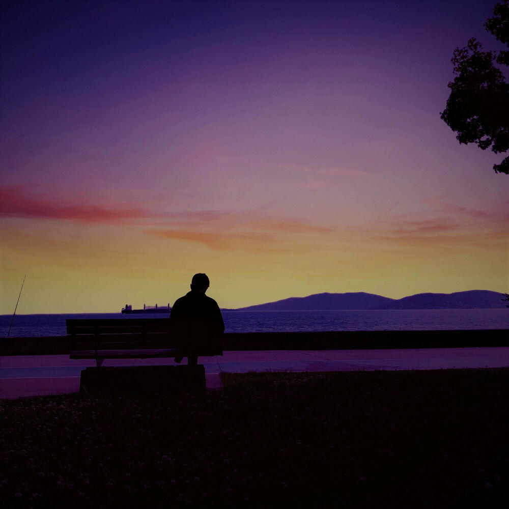 Релиз lonely & peaceful