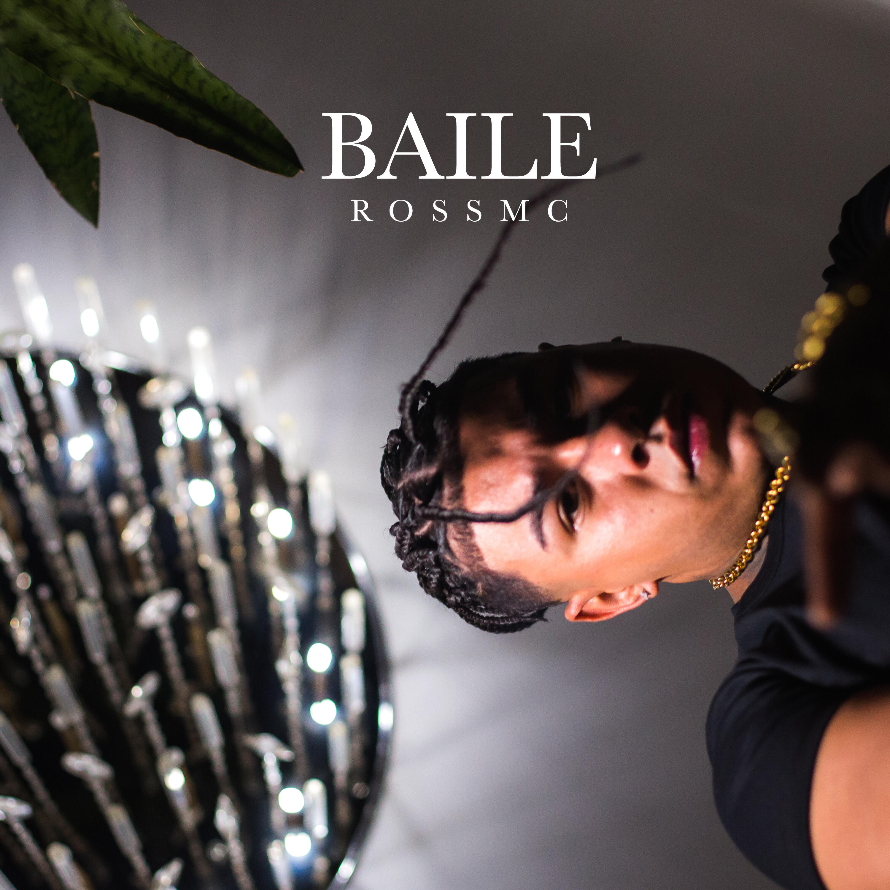 Релиз Baile