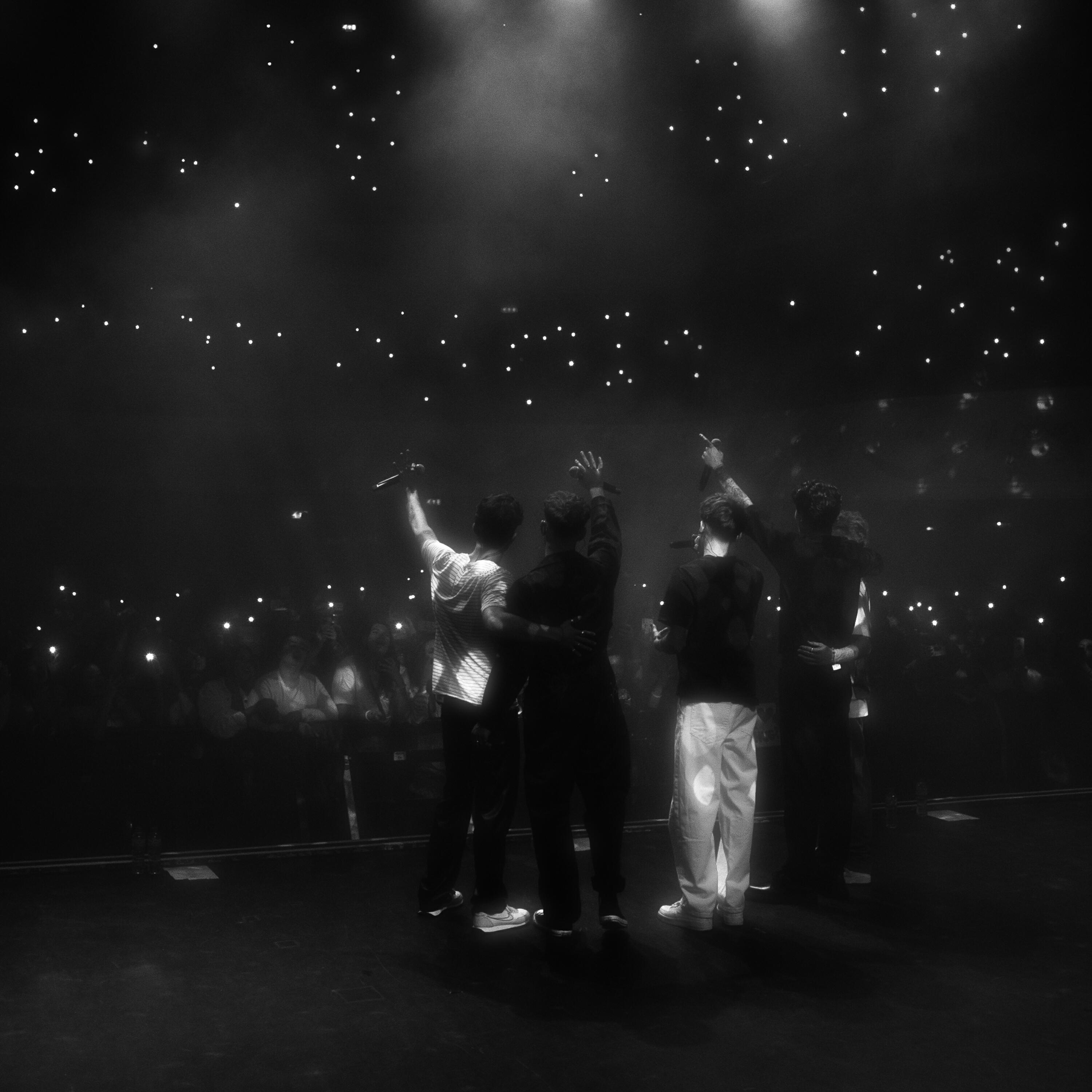 Релиз Rewrite the Stars