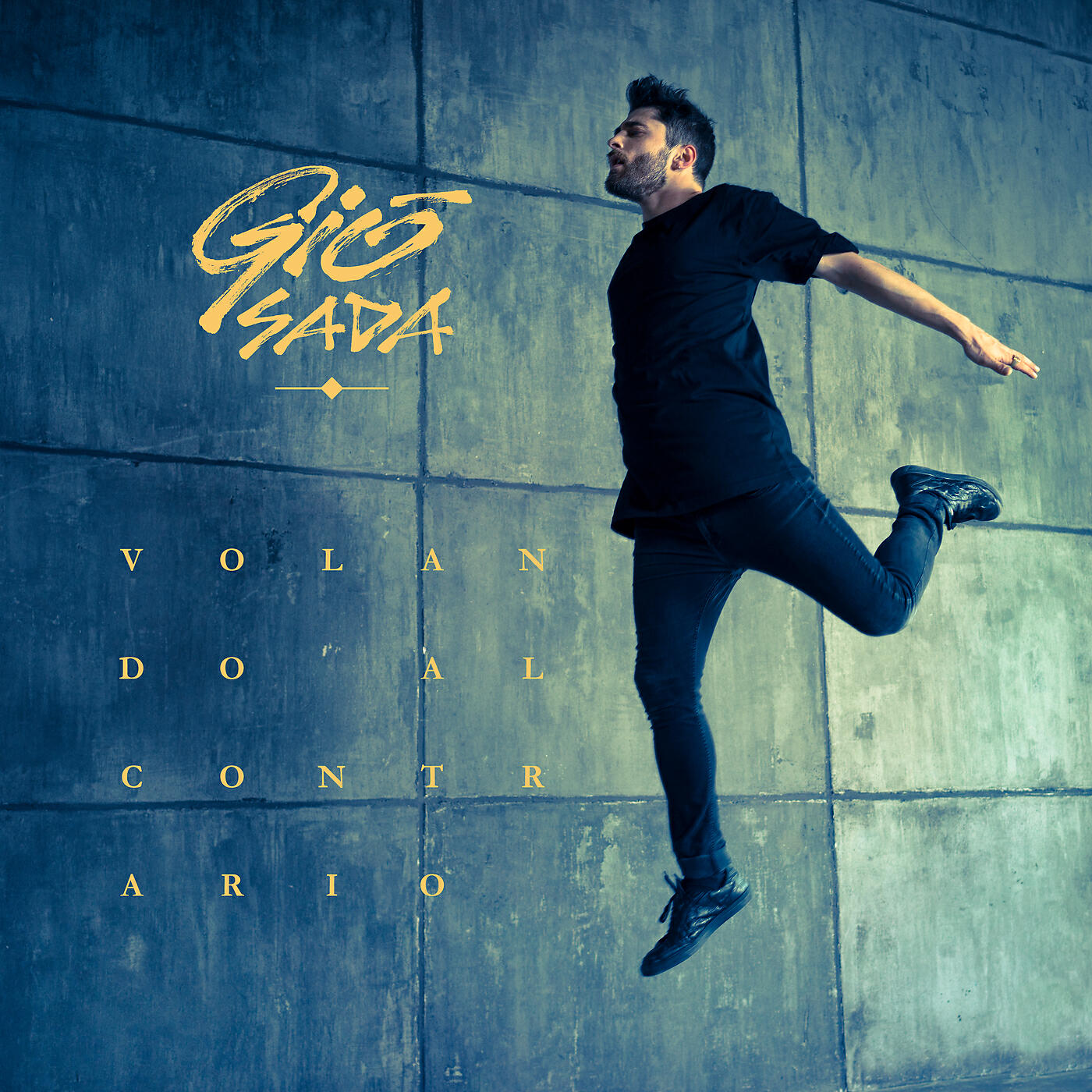 Релиз Volando al contrario