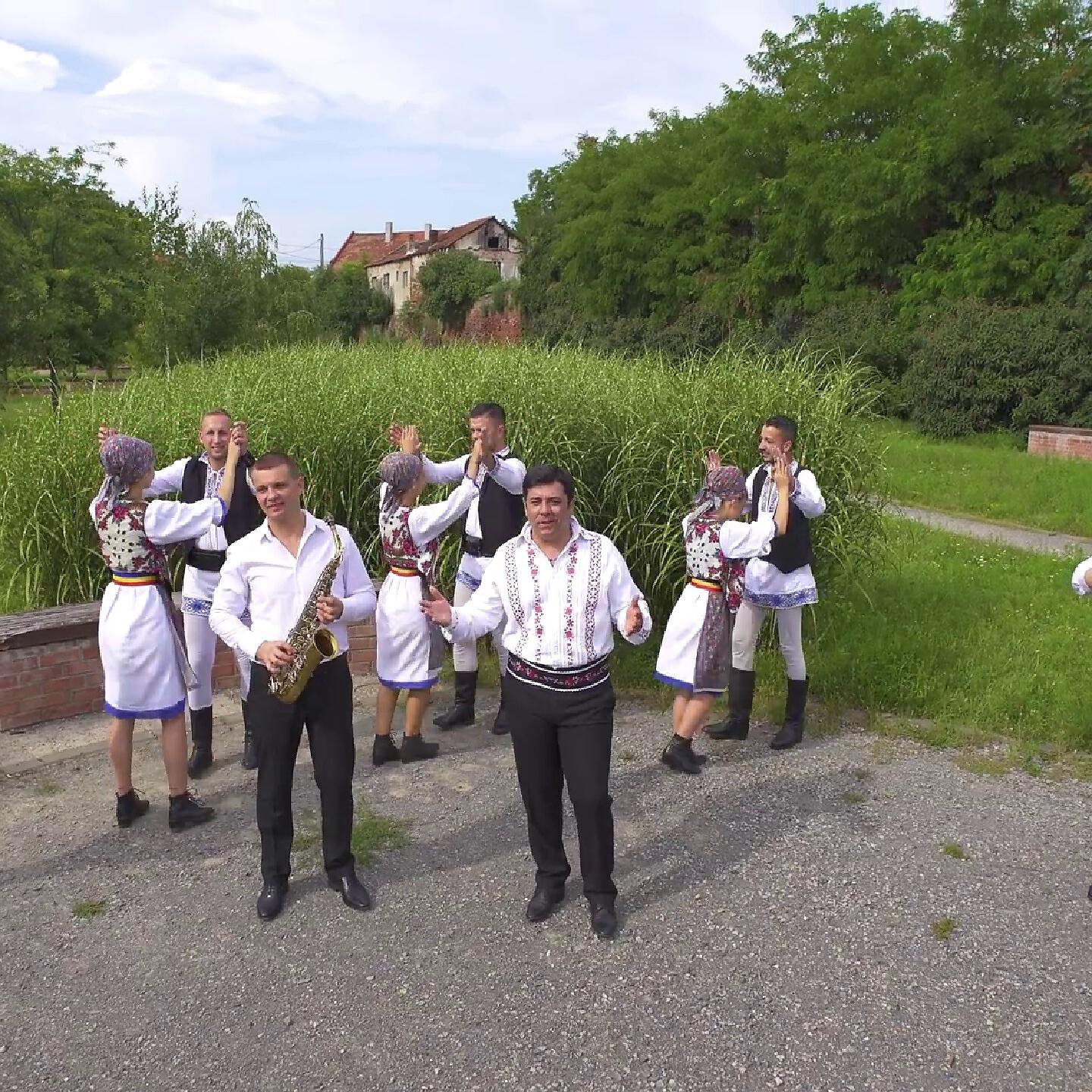 Релиз De Când Sunt Pe Lume