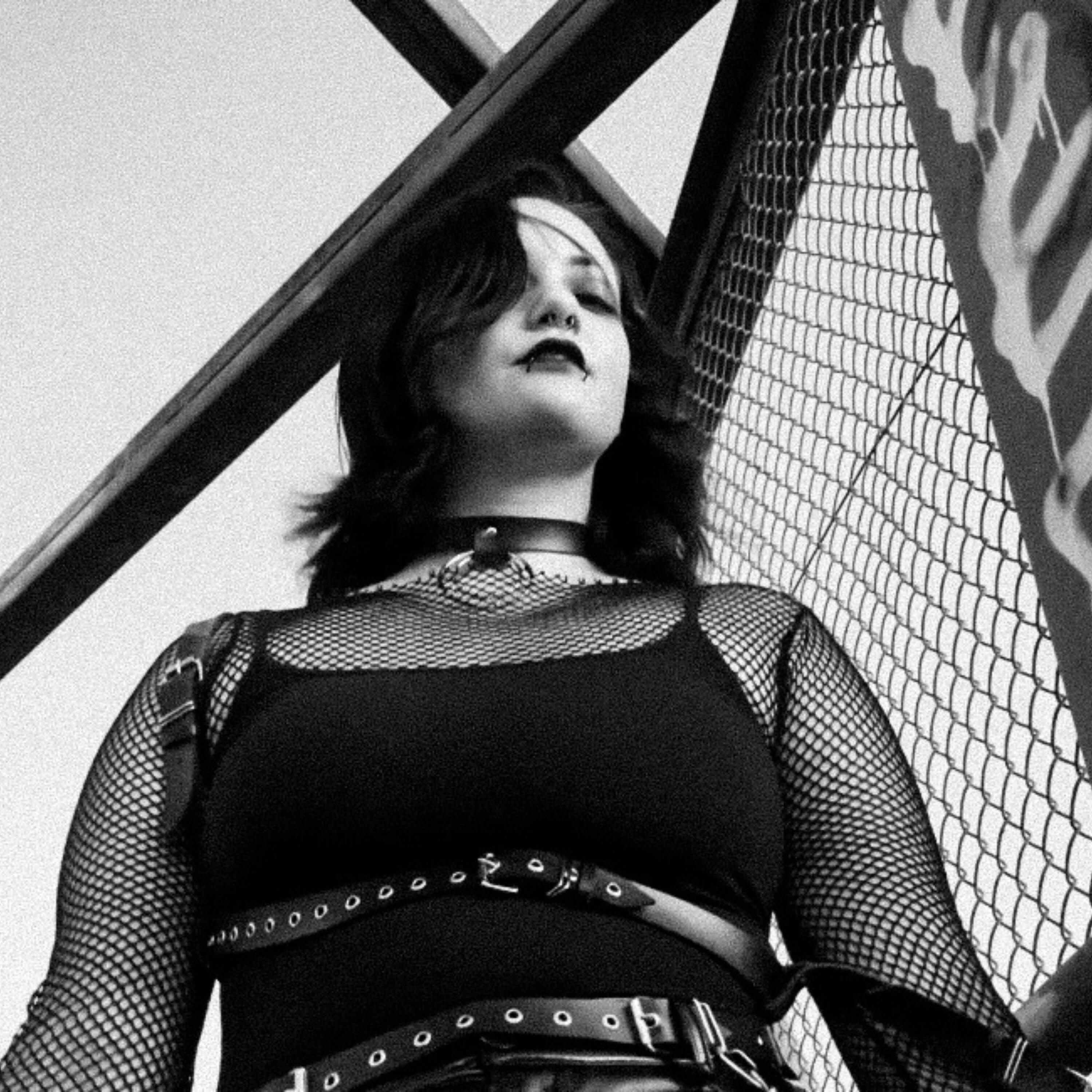 Релиз Vestida de Preto