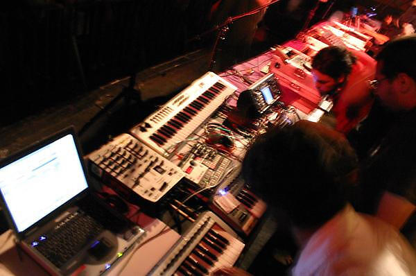 Bungalo Dub все песни в mp3