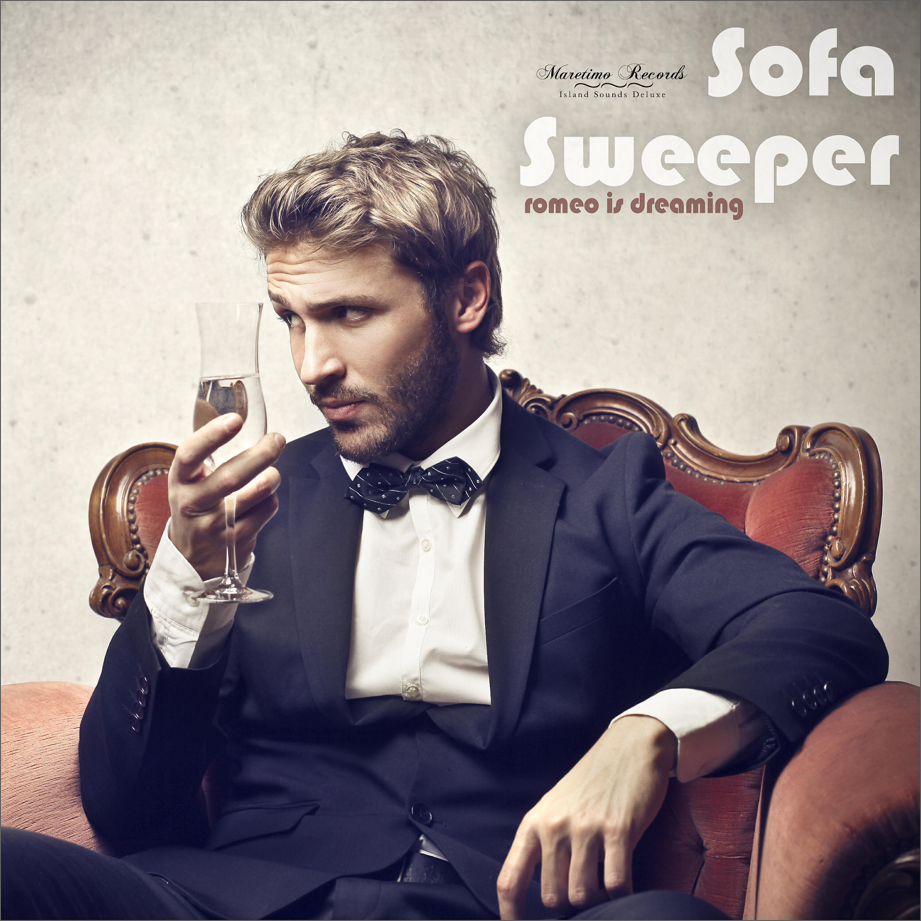 Релиз Romeo Is Dreaming (Slow Motion Mix)