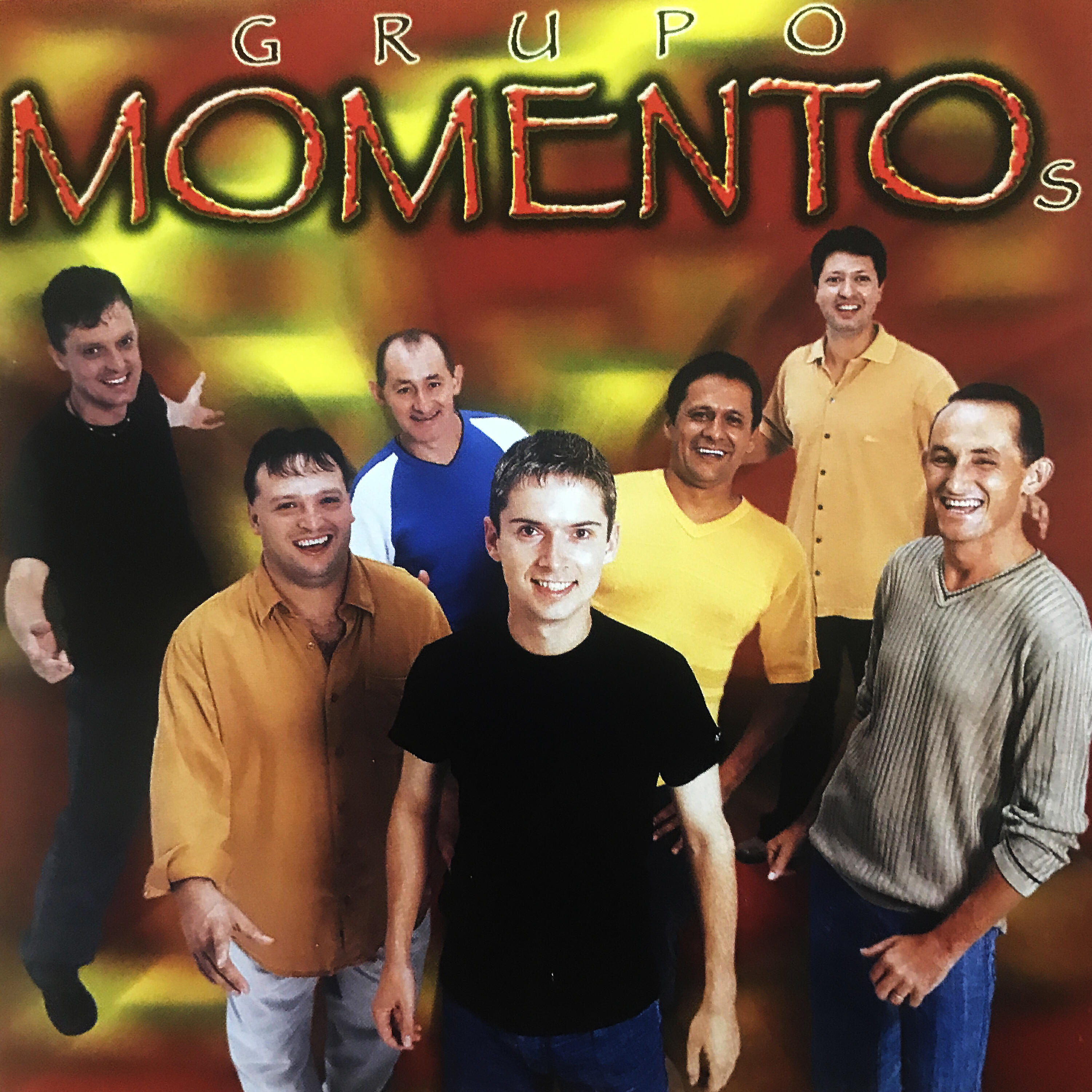 Релиз Grupo Momentos