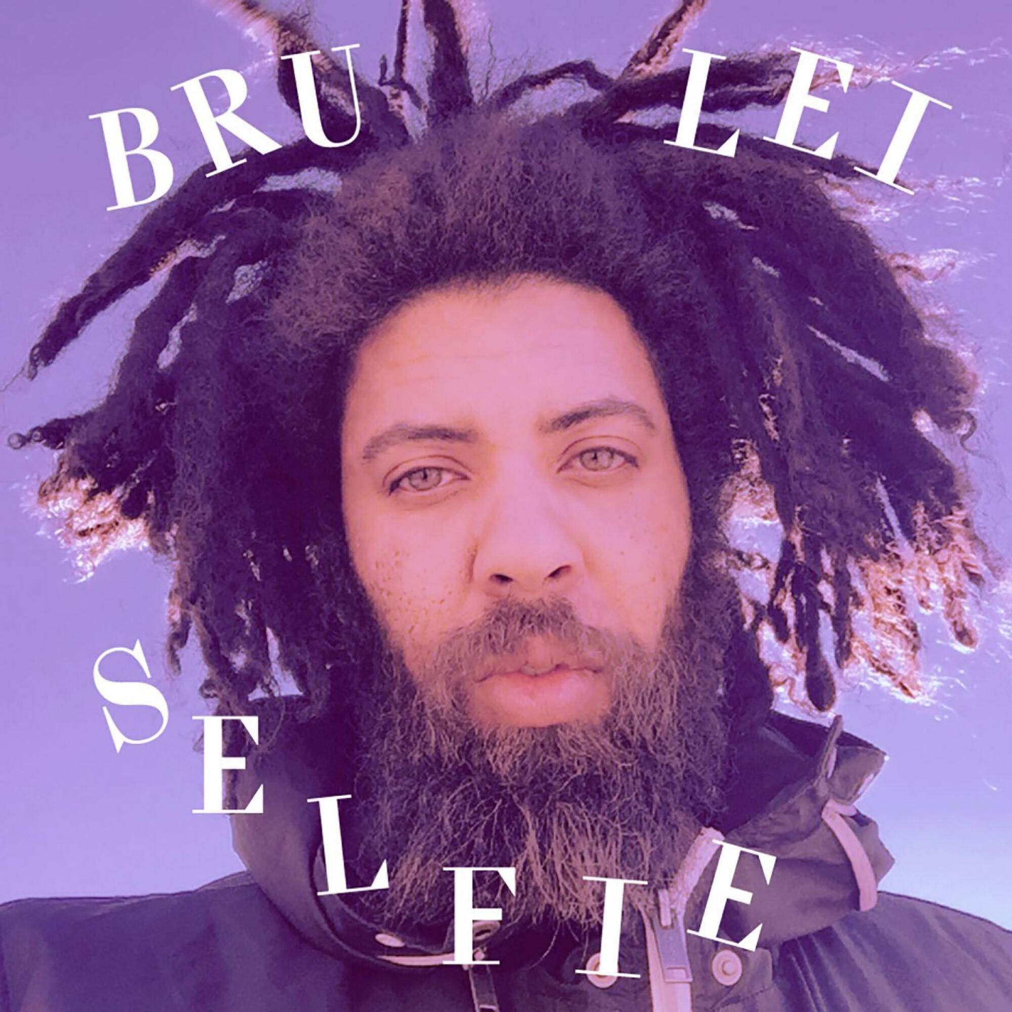 Релиз Selfie