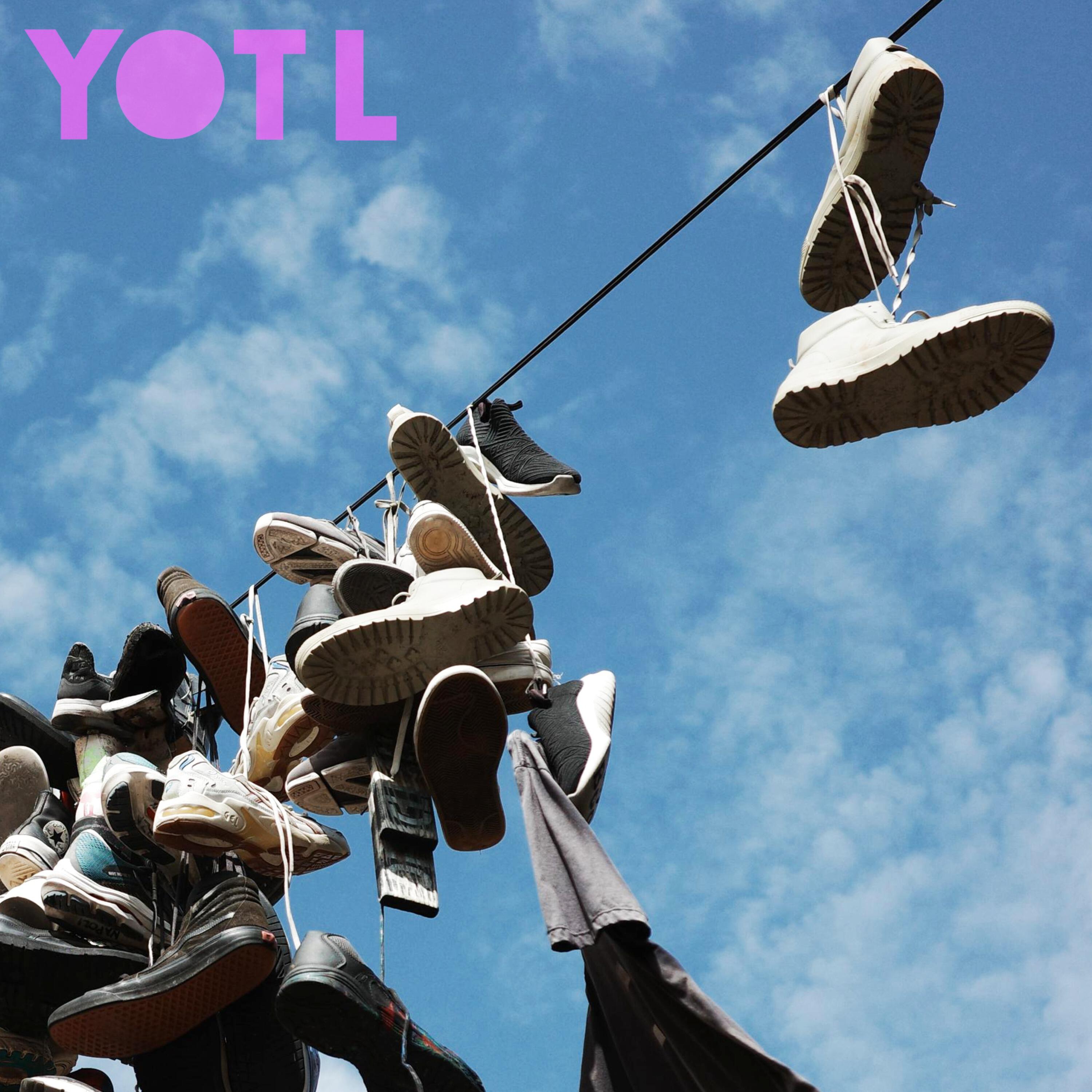 Релиз Feet Off the Ground