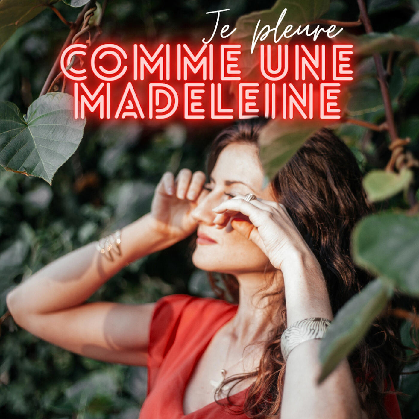 Релиз Je pleure comme une madeleine