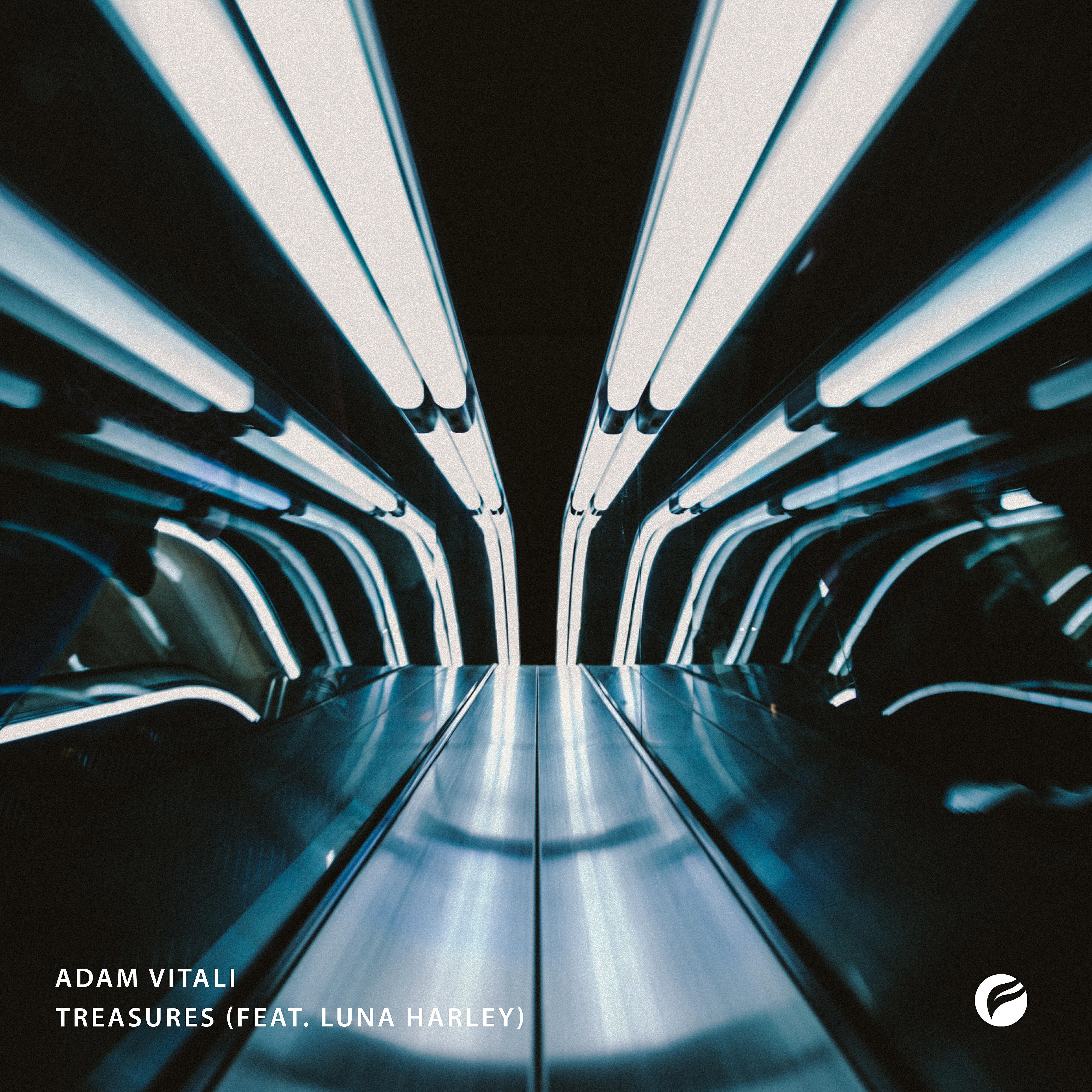 Релиз Treasures (feat. Luna Harley)