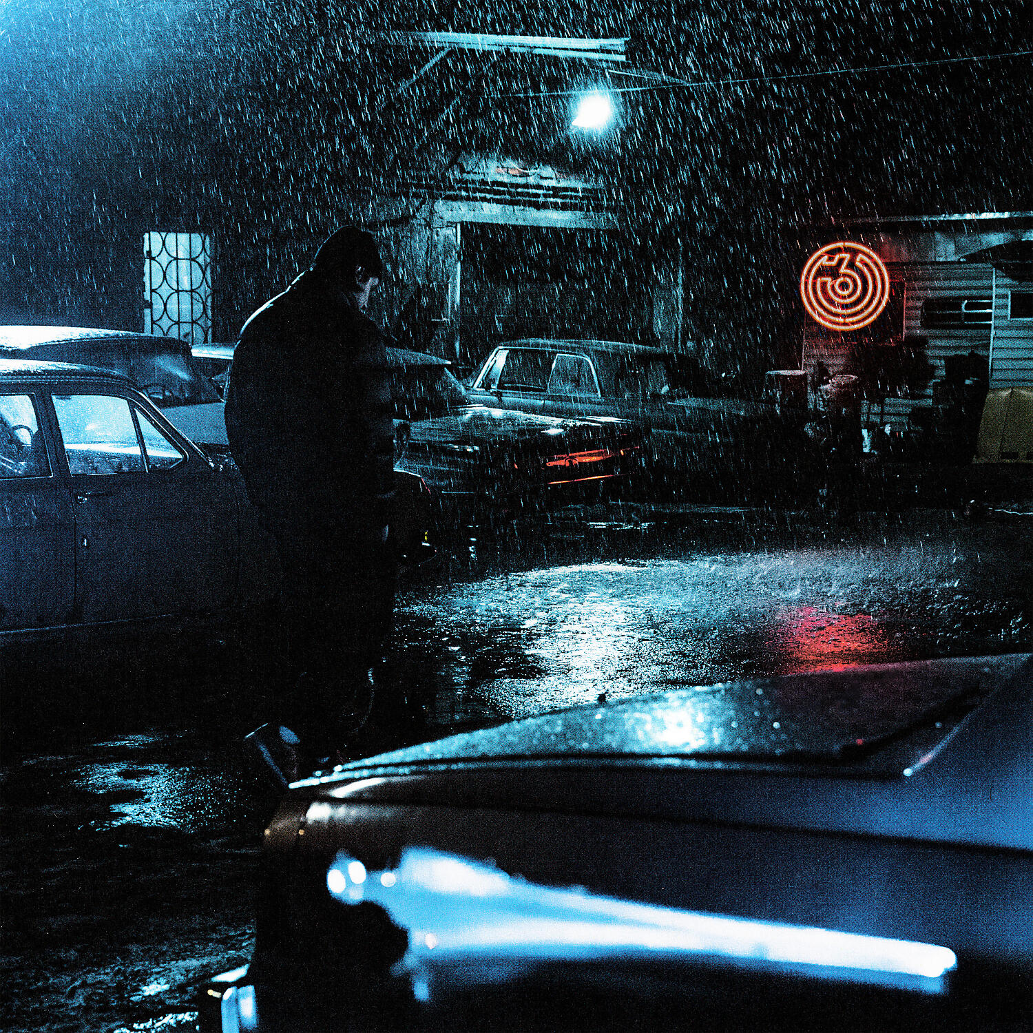 104, ANIKV - БЕЛЫЙ ФЛАГ (feat. ANIKV)