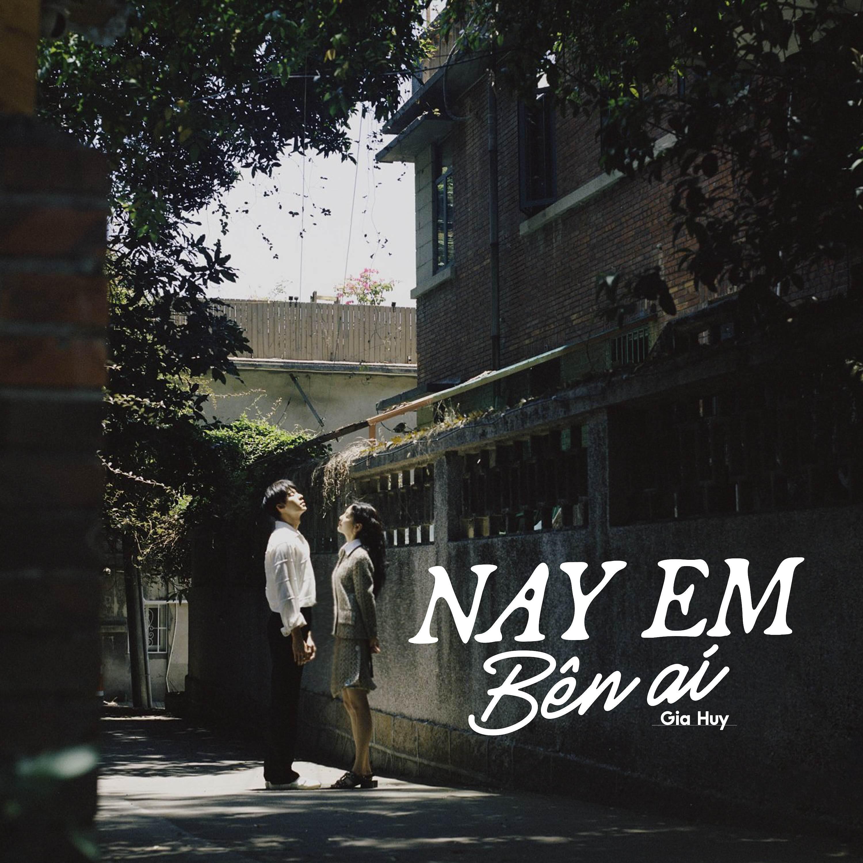 Релиз Nay Em Bên Ai