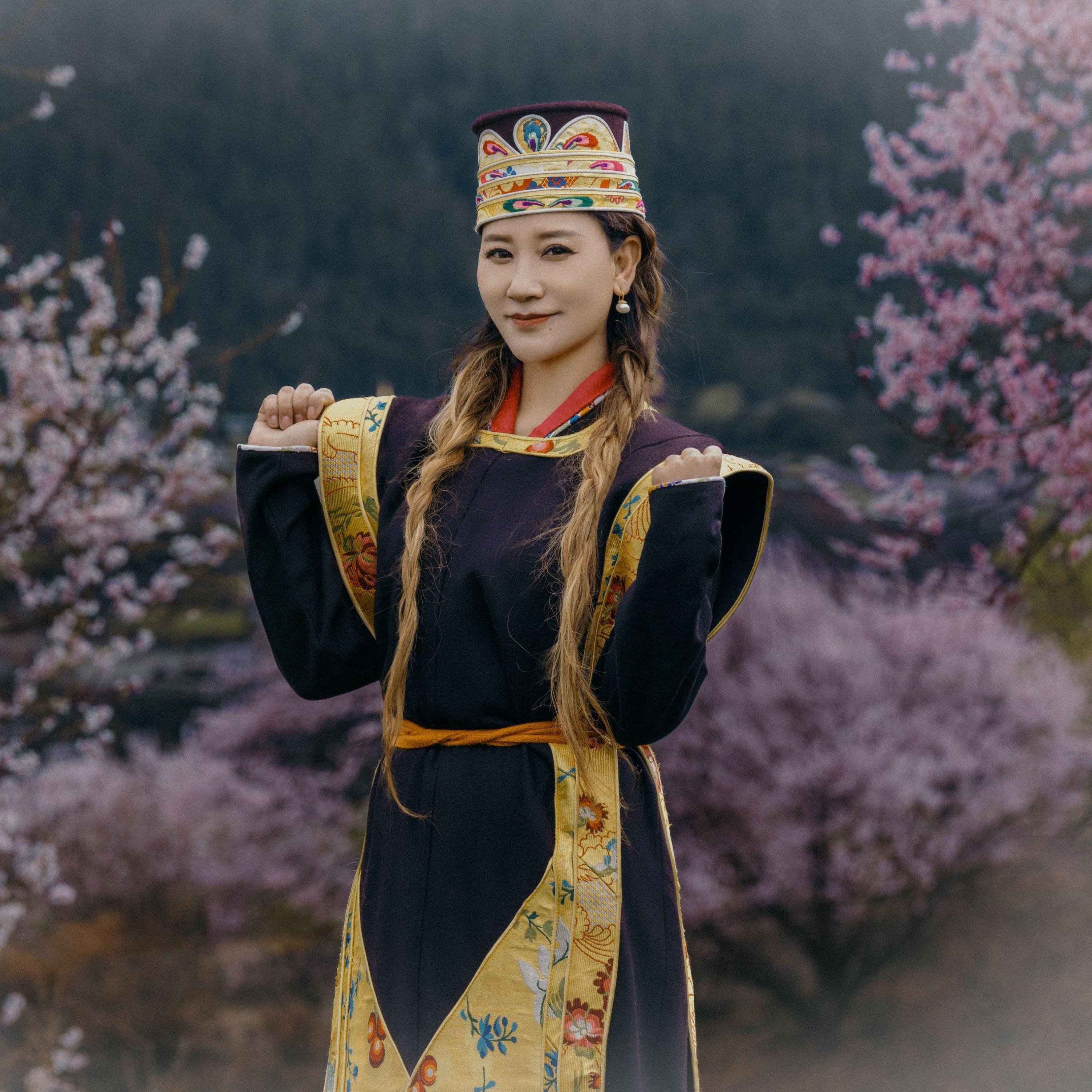 Релиз 德姆拉山下桃花开了